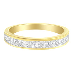 Women's 18K White Gold Princess Cut Diamond Band Ring (1 cttw, G-H Color, SI1-SI2 Clarity)