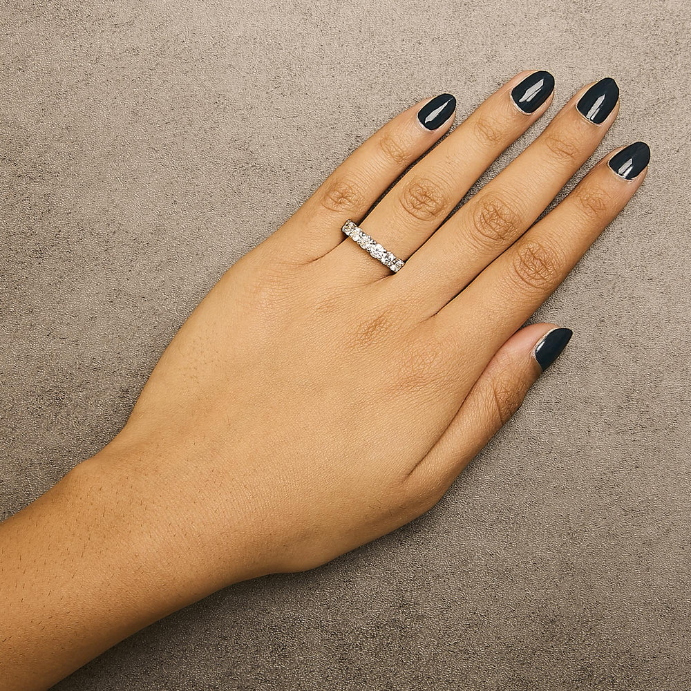 14K Gold 1 1/2 Cttw Diamond 7 Stone Band Ring