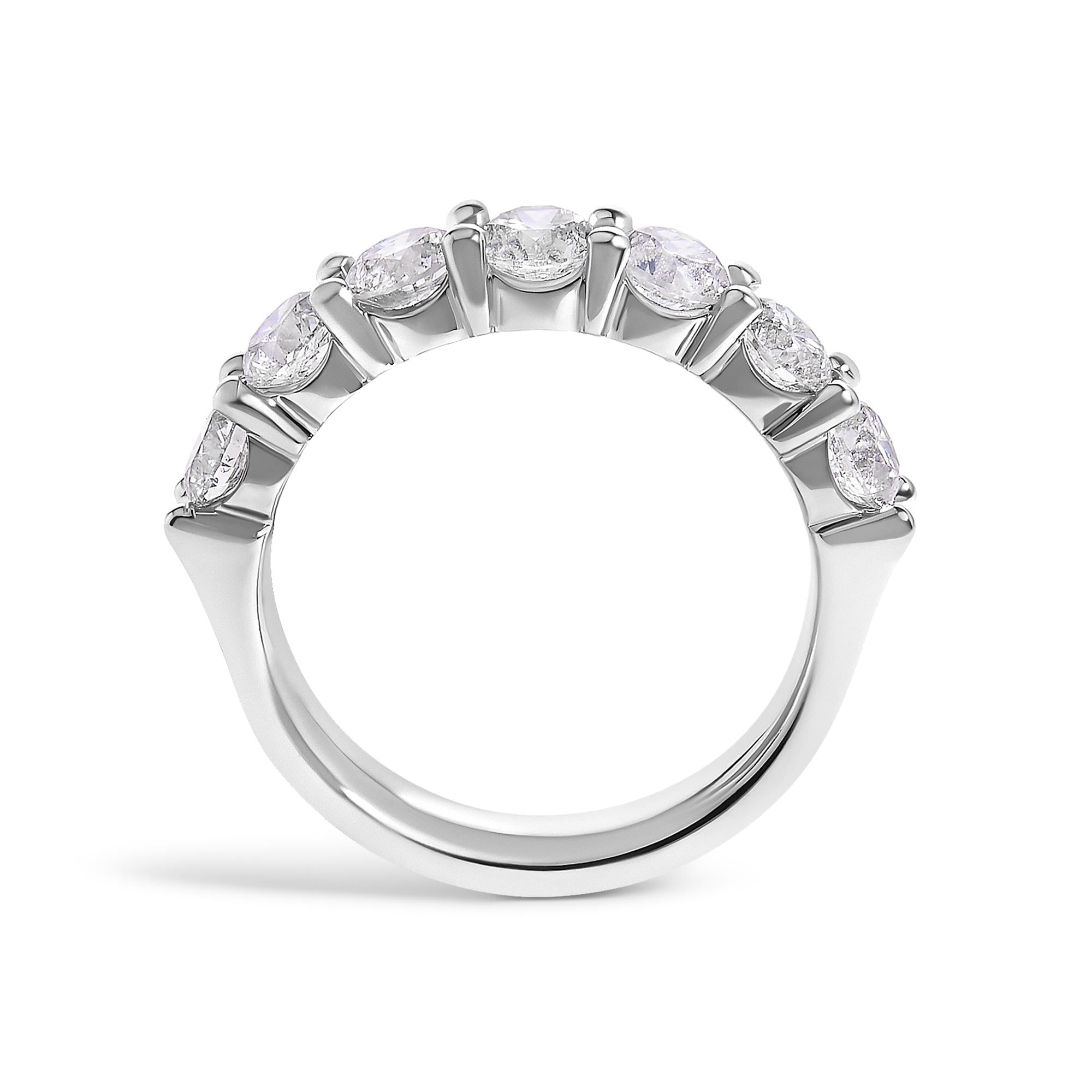 14K Gold 2.0 Cttw Diamond 7 Stone Band Ring