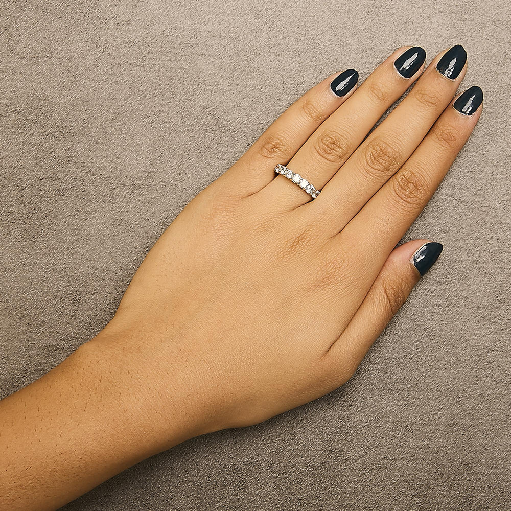 14K Gold 1.0 Cttw Diamond 7 Stone Band Ring