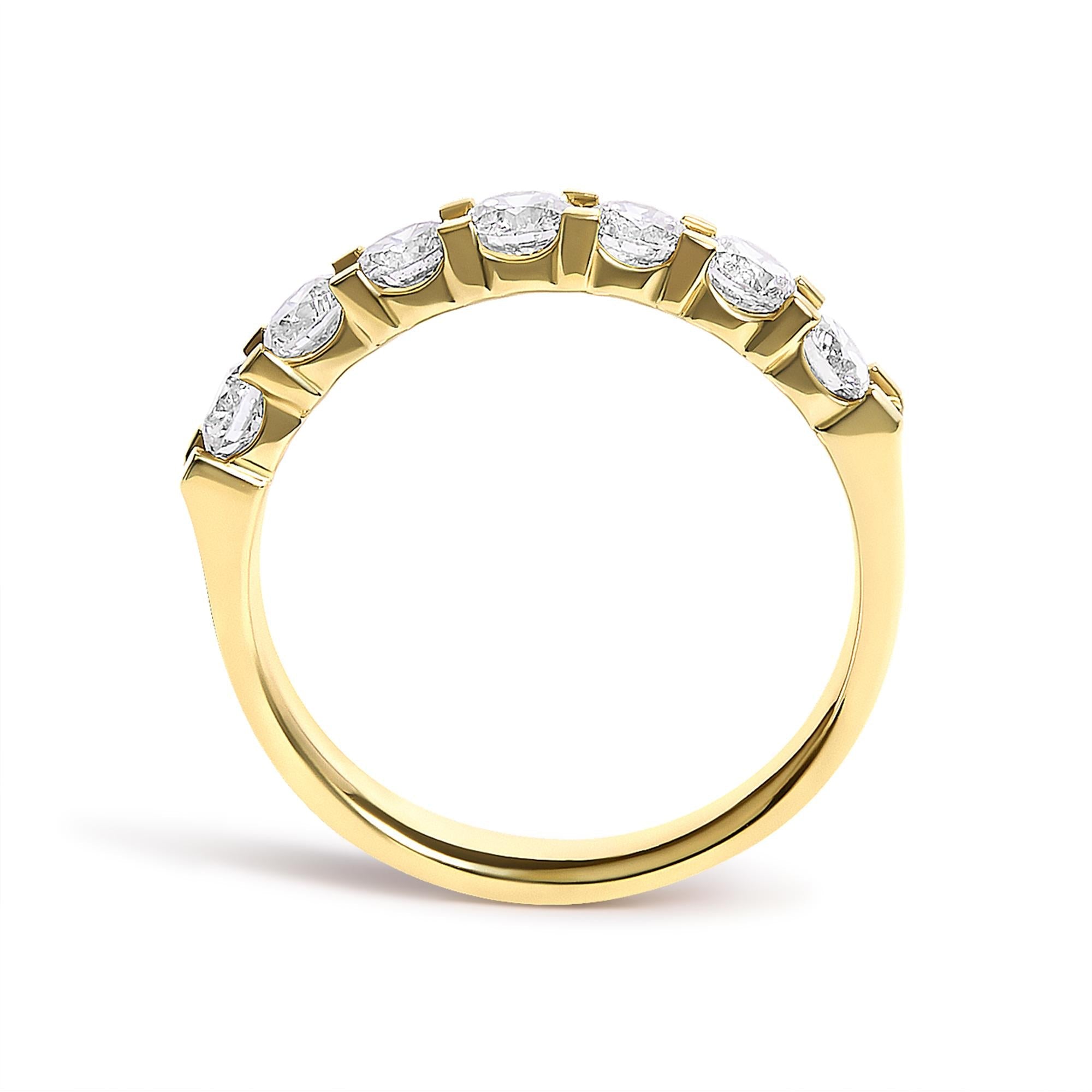 14K Gold 1.0 Cttw Diamond 7 Stone Band Ring