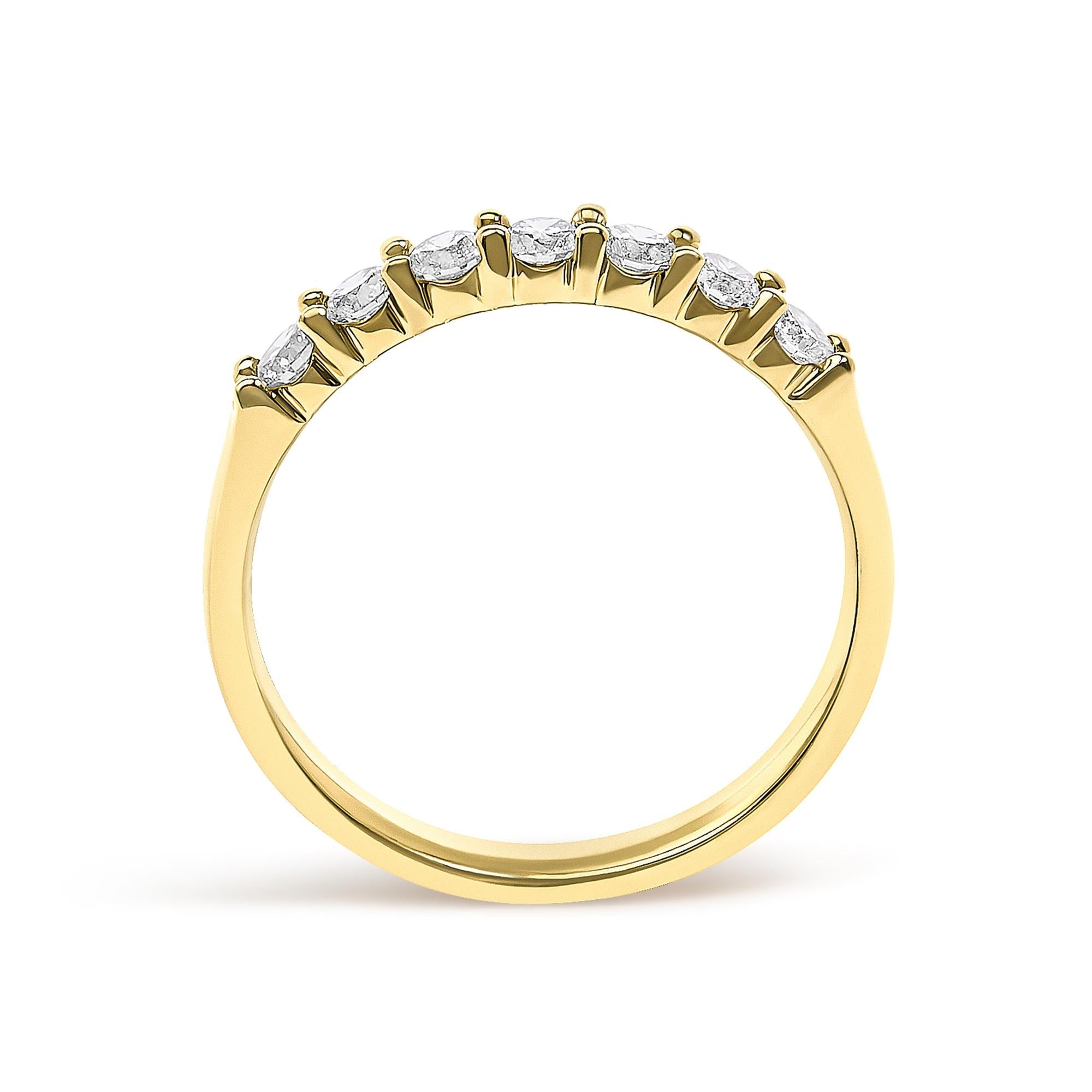 14K Gold 1/2 Cttw Diamond 7 Stone Band Ring