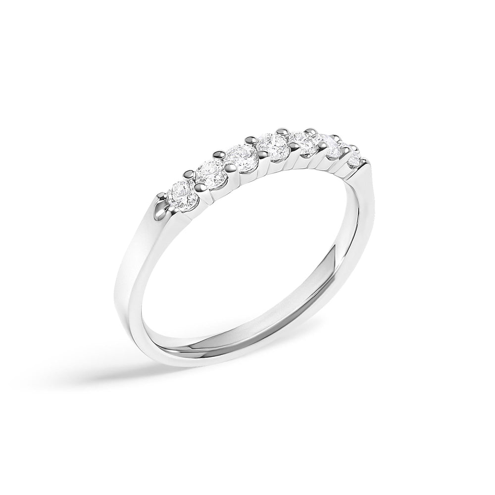 14K Gold 1/3 Cttw Diamond 7 Stone Band Ring