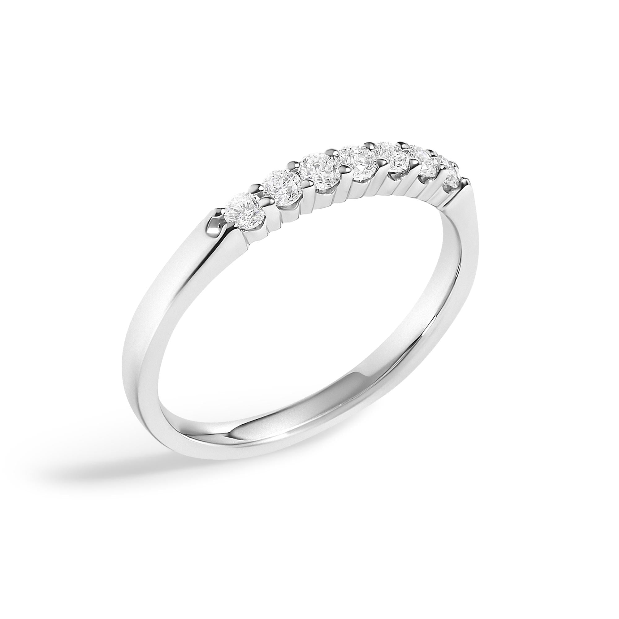 14K Gold 1/4 Cttw Diamond 7 Stone Band Ring