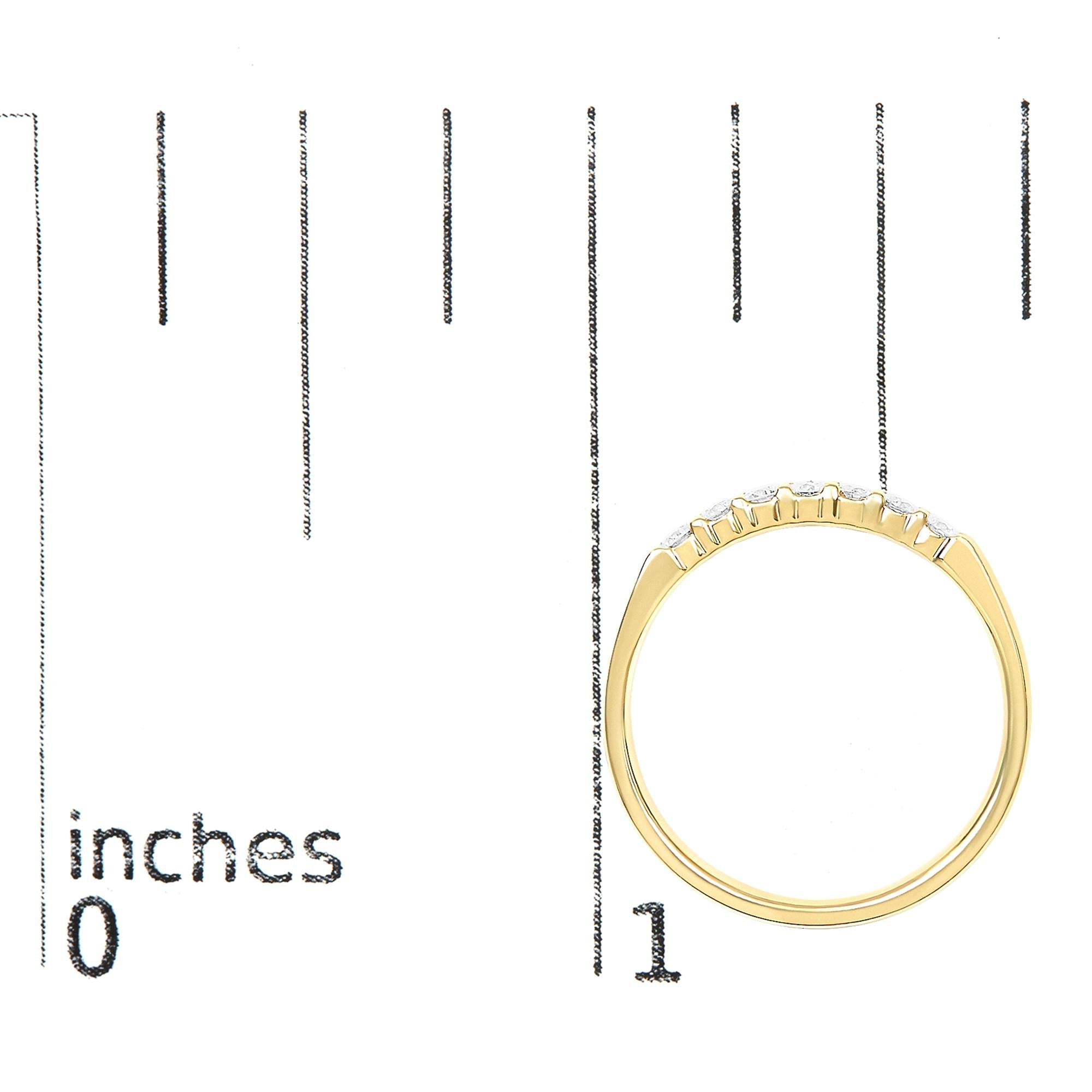 14K Gold 1/4 Cttw Diamond 7 Stone Band Ring