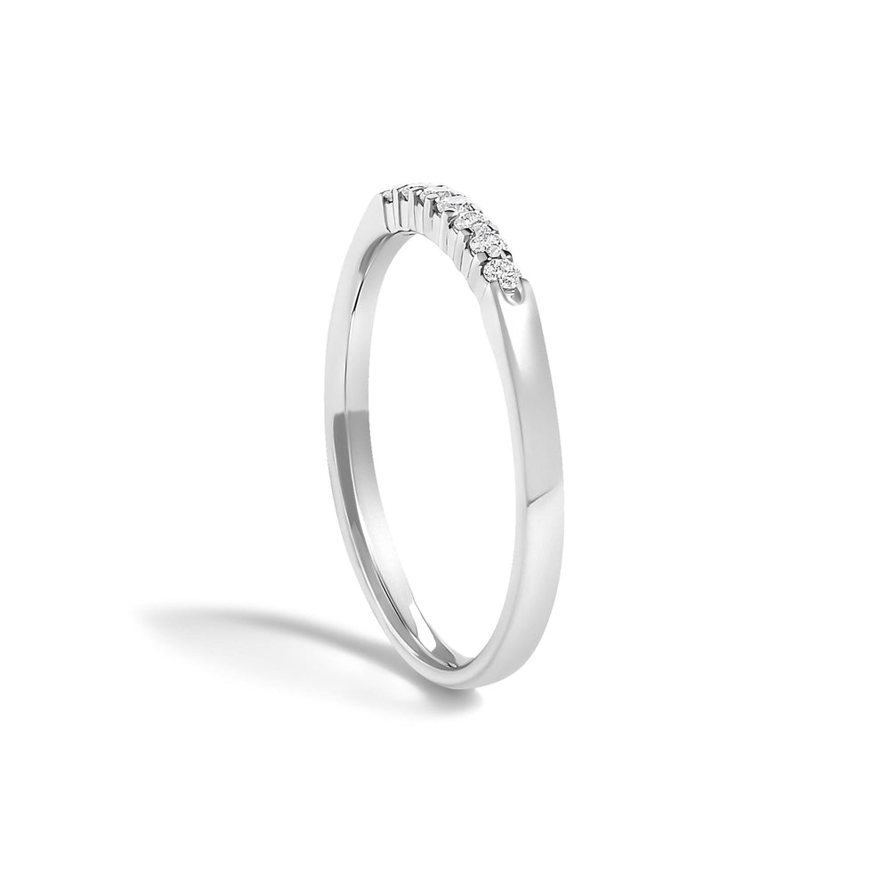 14K Gold 1/10 Cttw Diamond 7 Stone Band Ring