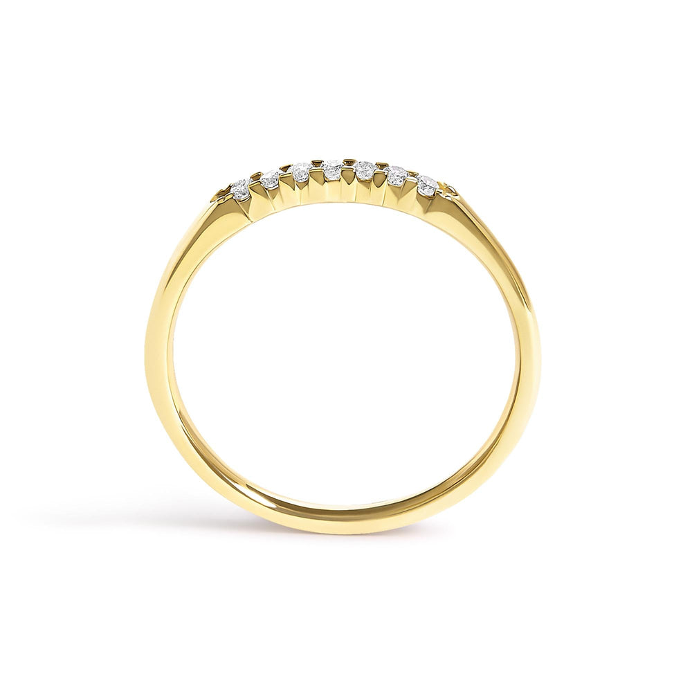14K Gold 1/10 Cttw Diamond 7 Stone Band Ring