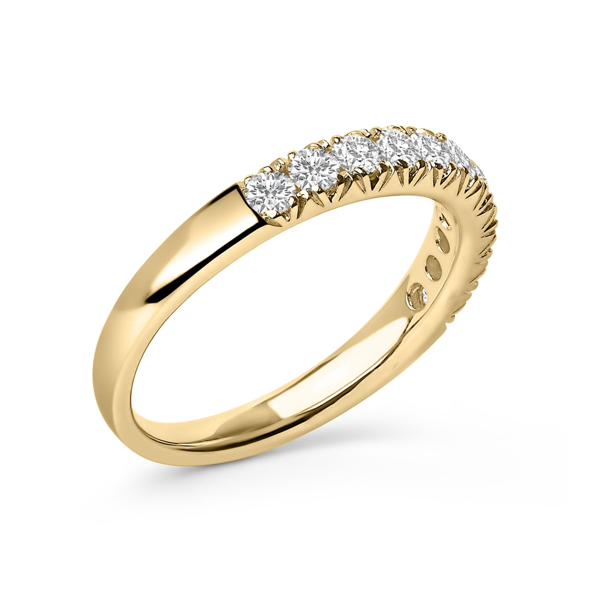 14K Gold 1/2 Cttw Round Diamond 11 Stone Classic Band