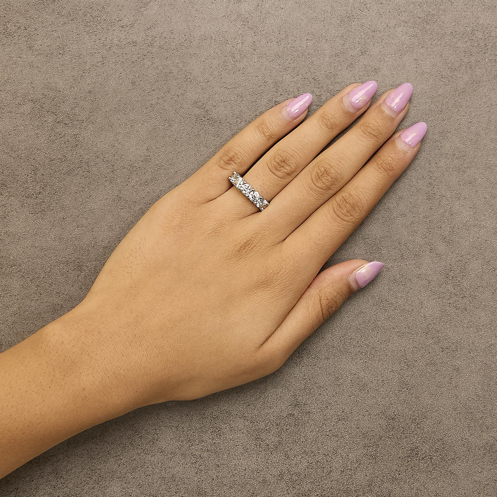 14K Gold 2.0 Cttw Round Diamond Five-Stone Band Ring