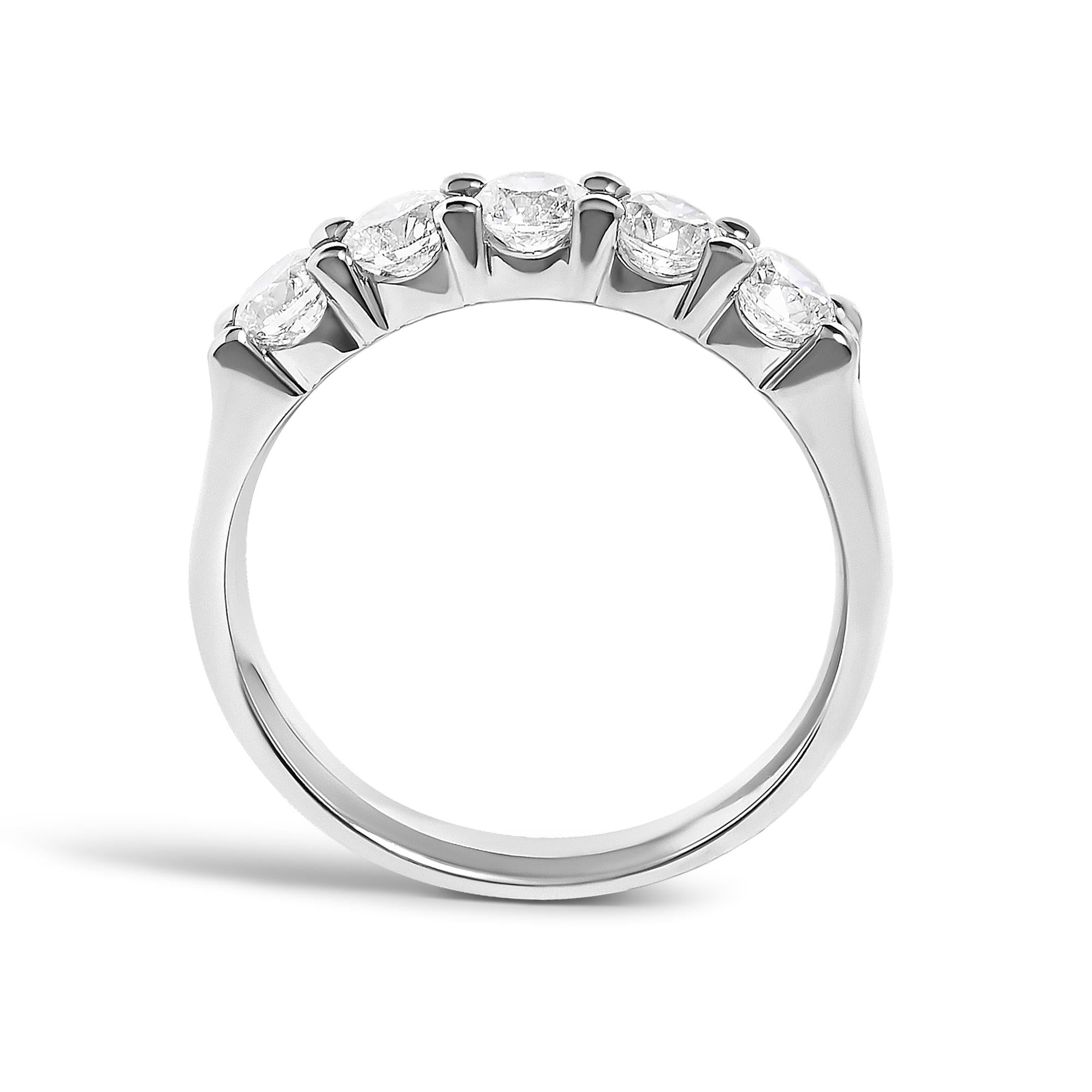 14K Gold 1.00 Cttw Diamond 5 Stone Band Ring