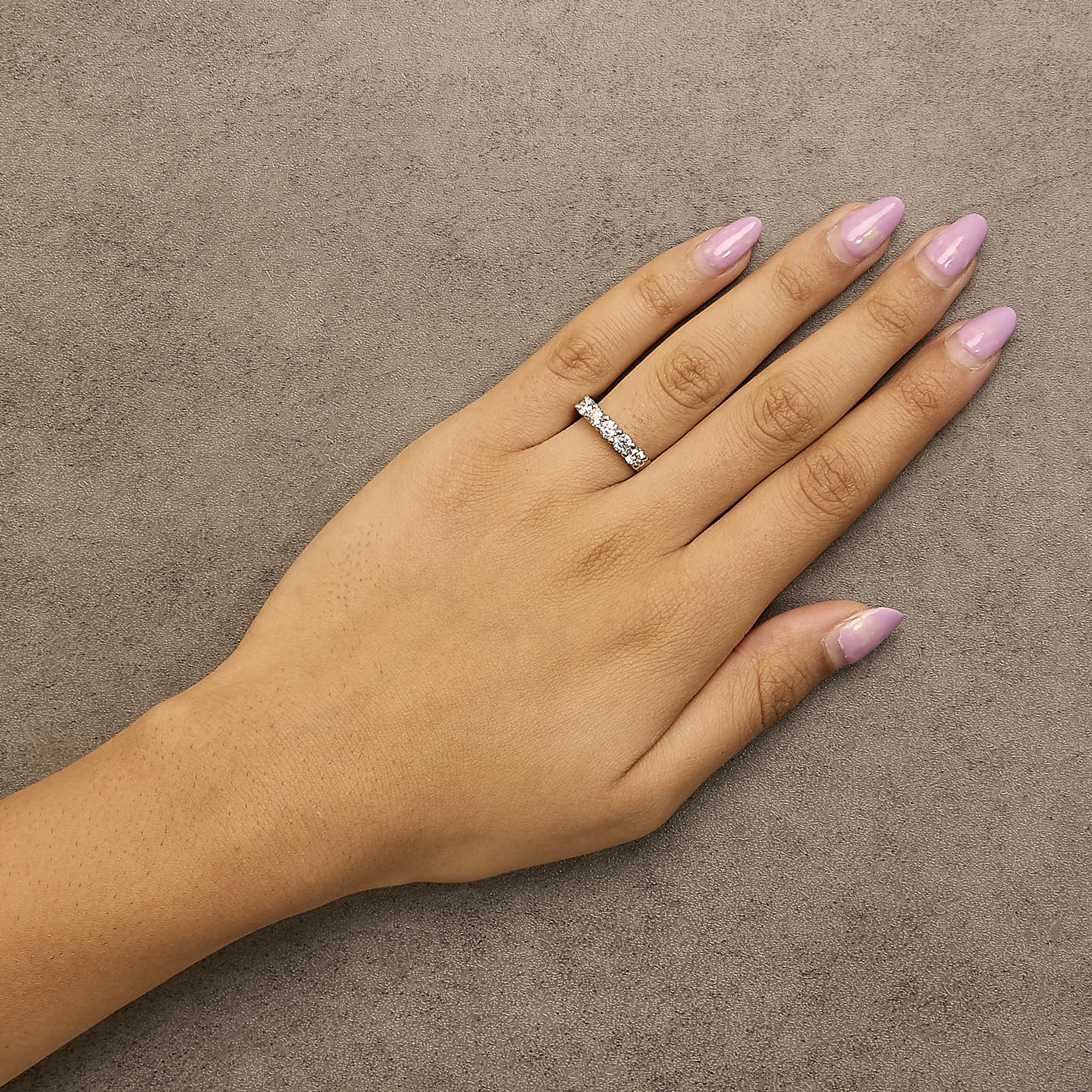 14K Gold 1.00 Cttw Diamond 5 Stone Band Ring