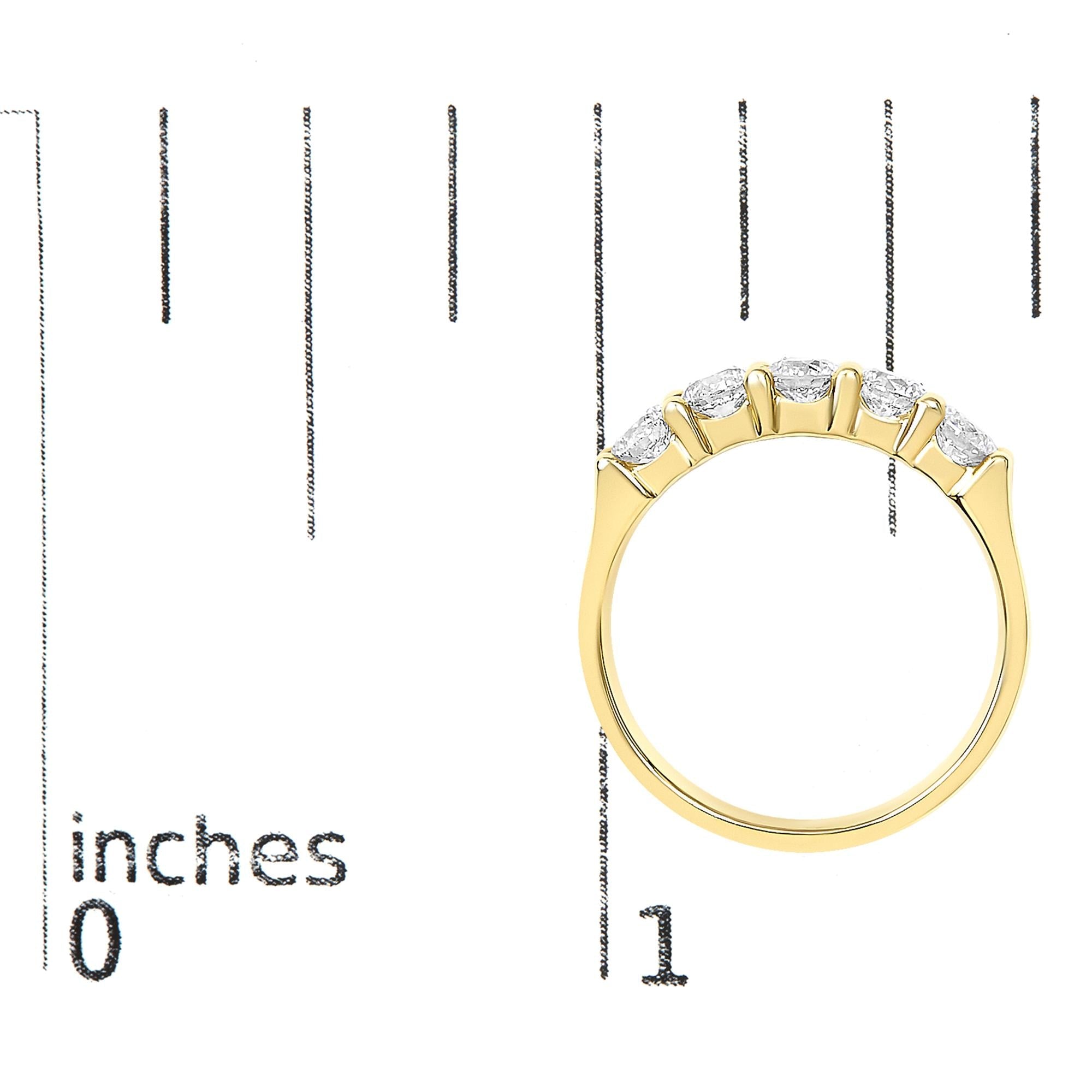 14K Gold 1.00 Cttw Diamond 5 Stone Band Ring