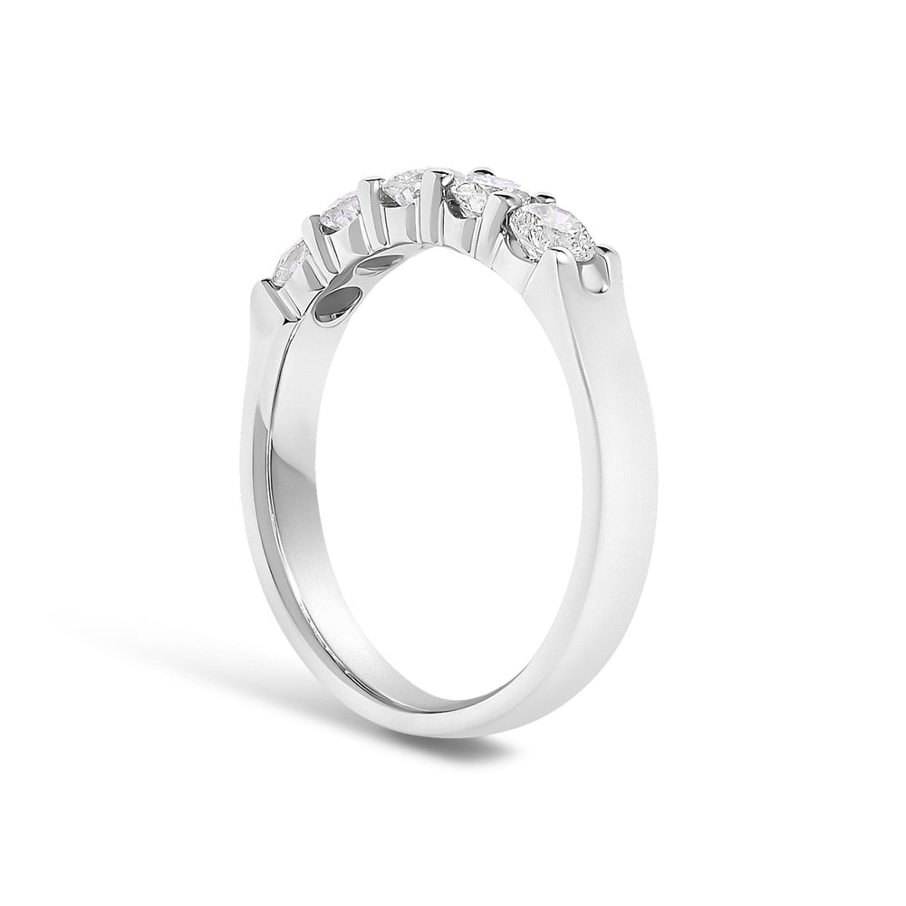 14K Gold 3/4 Cttw Diamond 5 Stone Band Ring