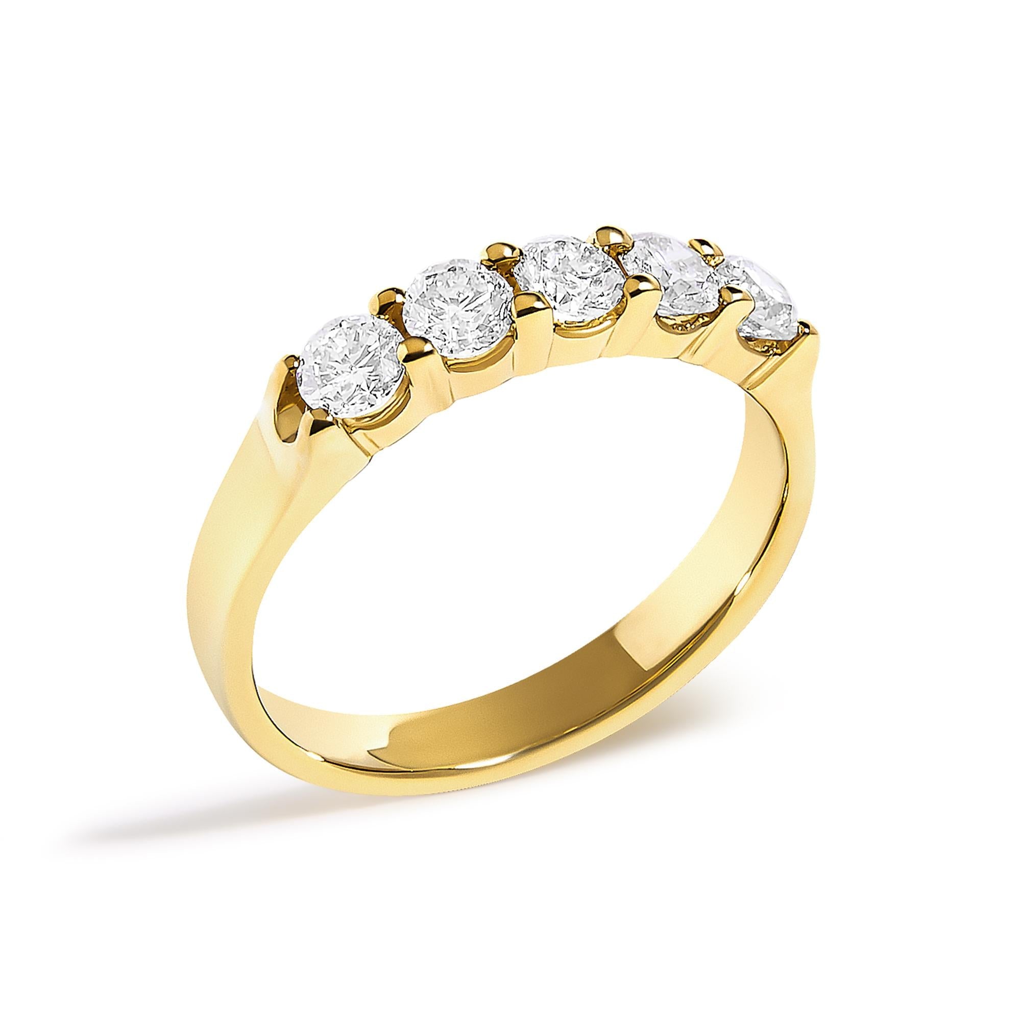 14K Gold 3/4 Cttw Diamond 5 Stone Band Ring