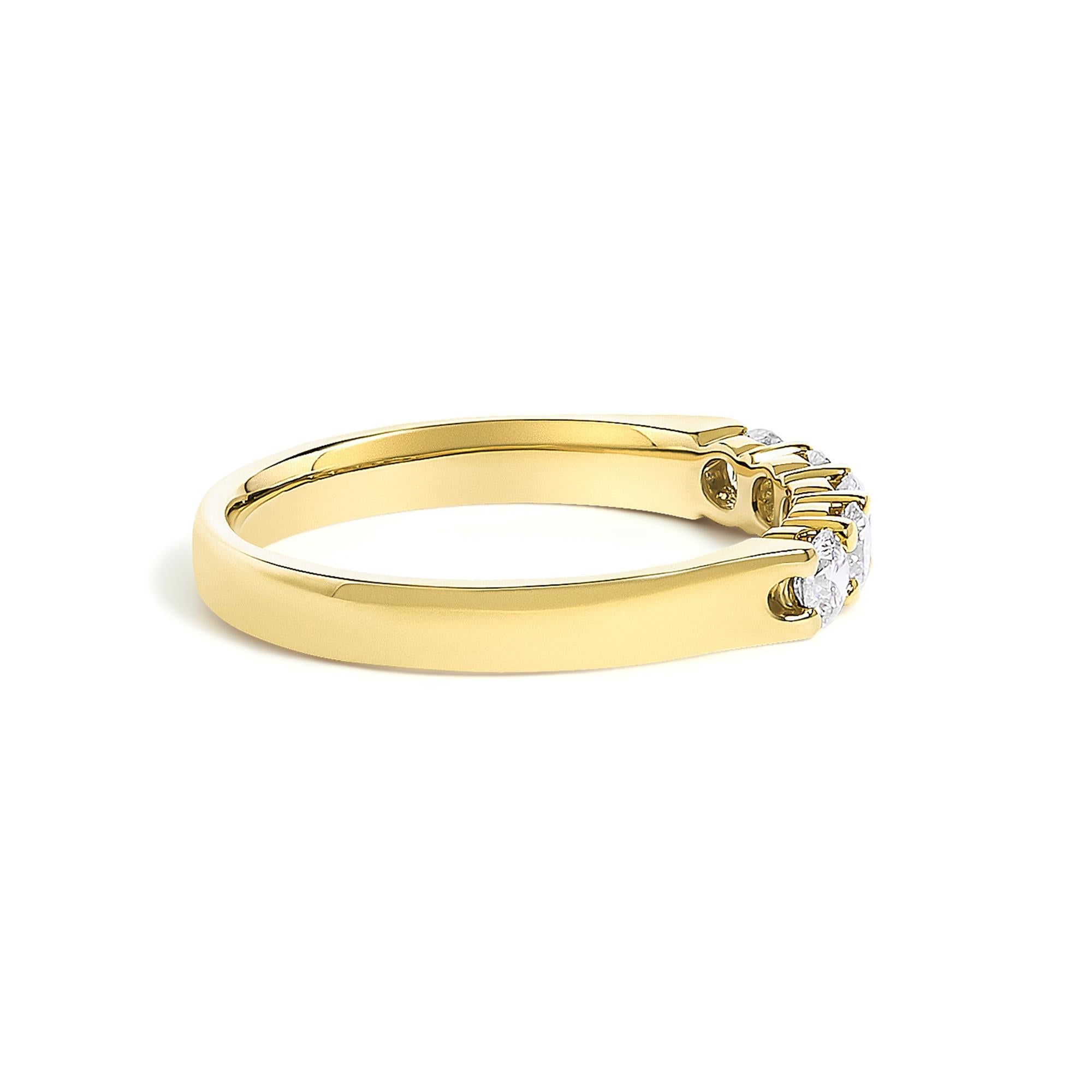 14K Gold 1/2 Cttw Round Diamond 5 stone Classic Band - Size 6.5