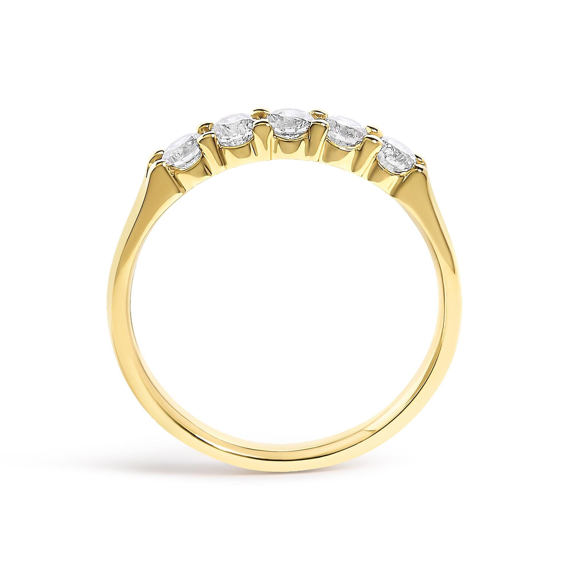 14K Gold 1/2 Cttw Round Diamond 5 stone Classic Band - Size 6.5