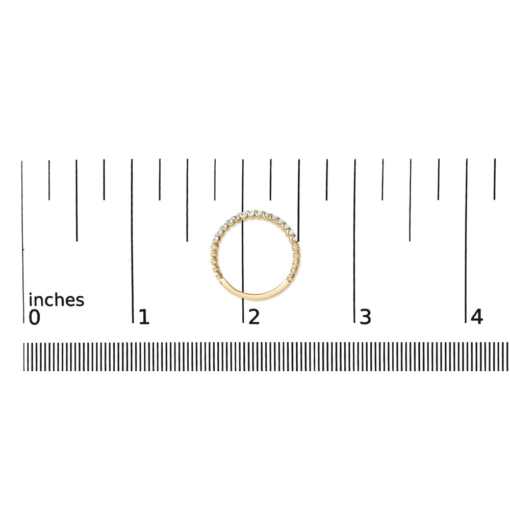 14K Gold 1/4 Cttw Round Diamond Prong Set Wedding Band