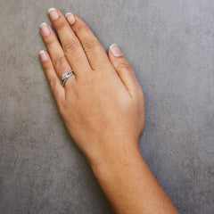 .925 Sterling Silver 1/4 Cttw Diamond Halo and Swirl Engagement Ring and Wedding Band Set (I-J Color, I3 Clarity)