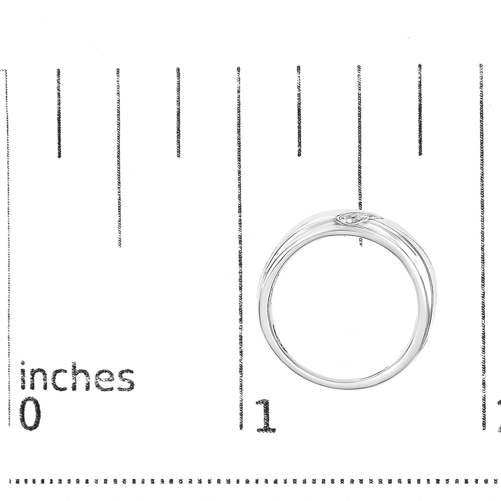 Men's .925 Sterling Silver 1/6 Cttw 3 Stone Diamond Band Ring (H-I Color, I1-I2 Clarity)