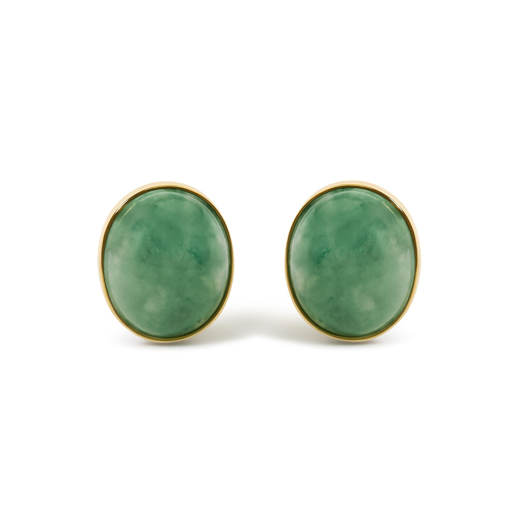 18K Yellow Gold 12x10 MM Bezel Set Oval Green Aventurine Stud Earrings