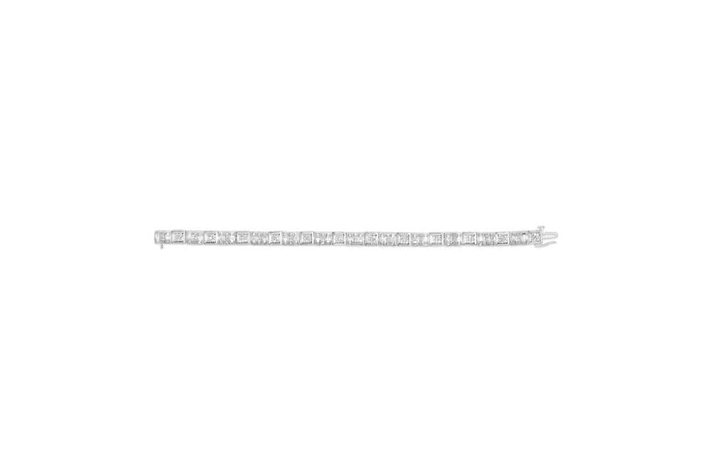 10K White Gold Round and Baguette Cut Diamond Bracelet (2.00 cttw, H-I Color, I2-I3 Clarity)