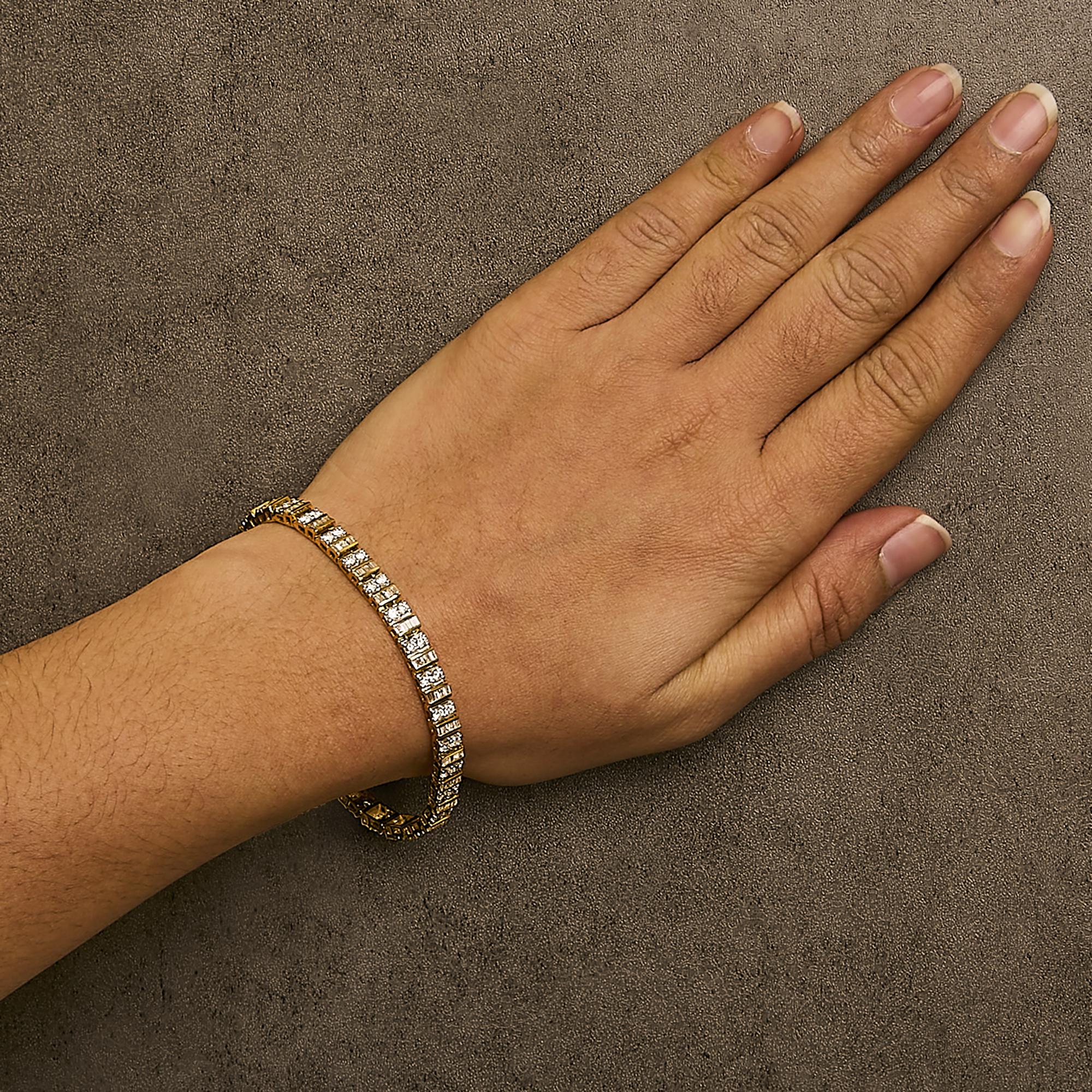 10K Yellow Gold 4.0 Cttw Alternating Baguette & Round Cut Diamond Bezel- & Prong-Set 7" Tennis Bracelet (G-H Color, SI1-SI2 Clarity)