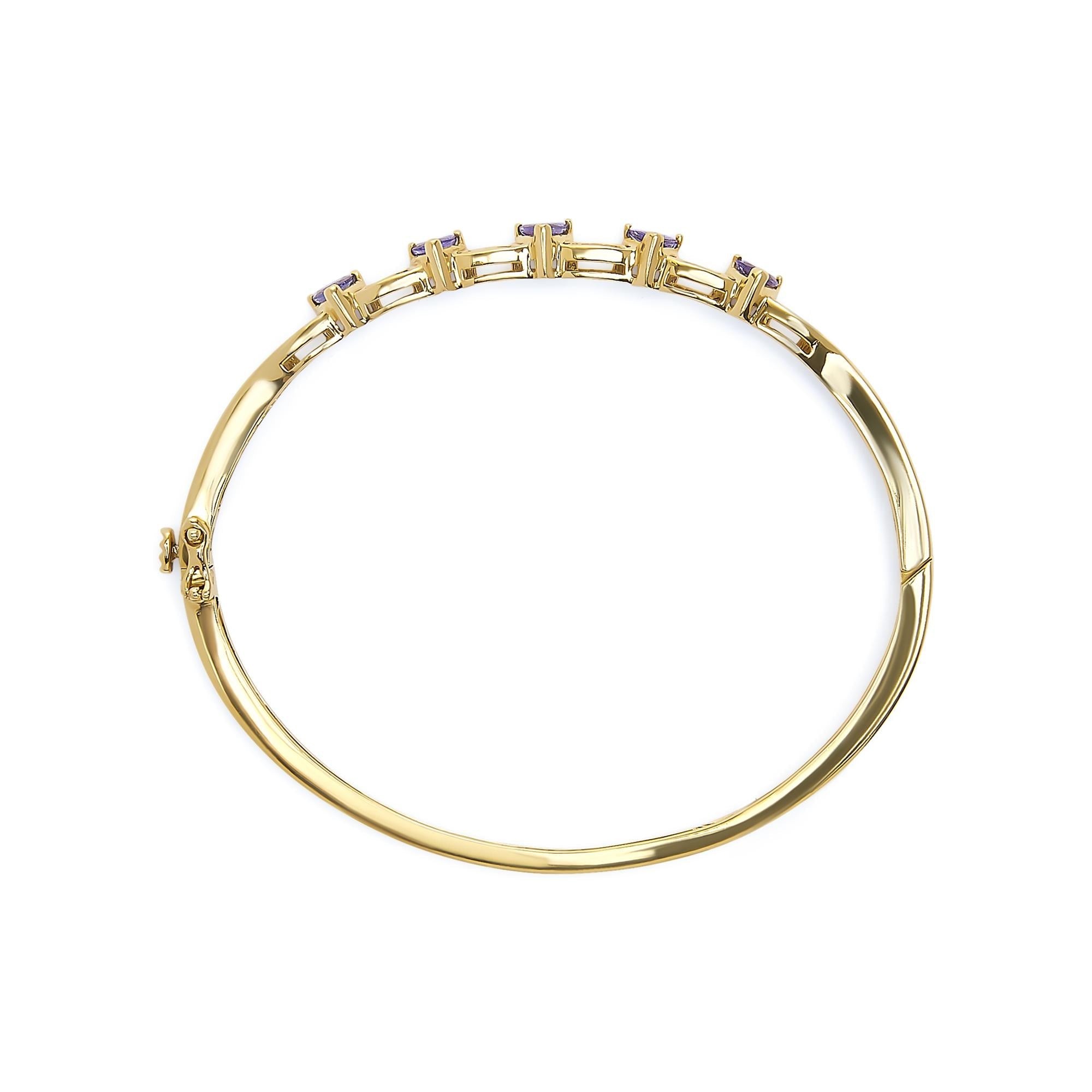14K Gold Alternating Trillion Tanzanite and 1/3 Cttw Diamond Bangle Bracelet - Size 7"