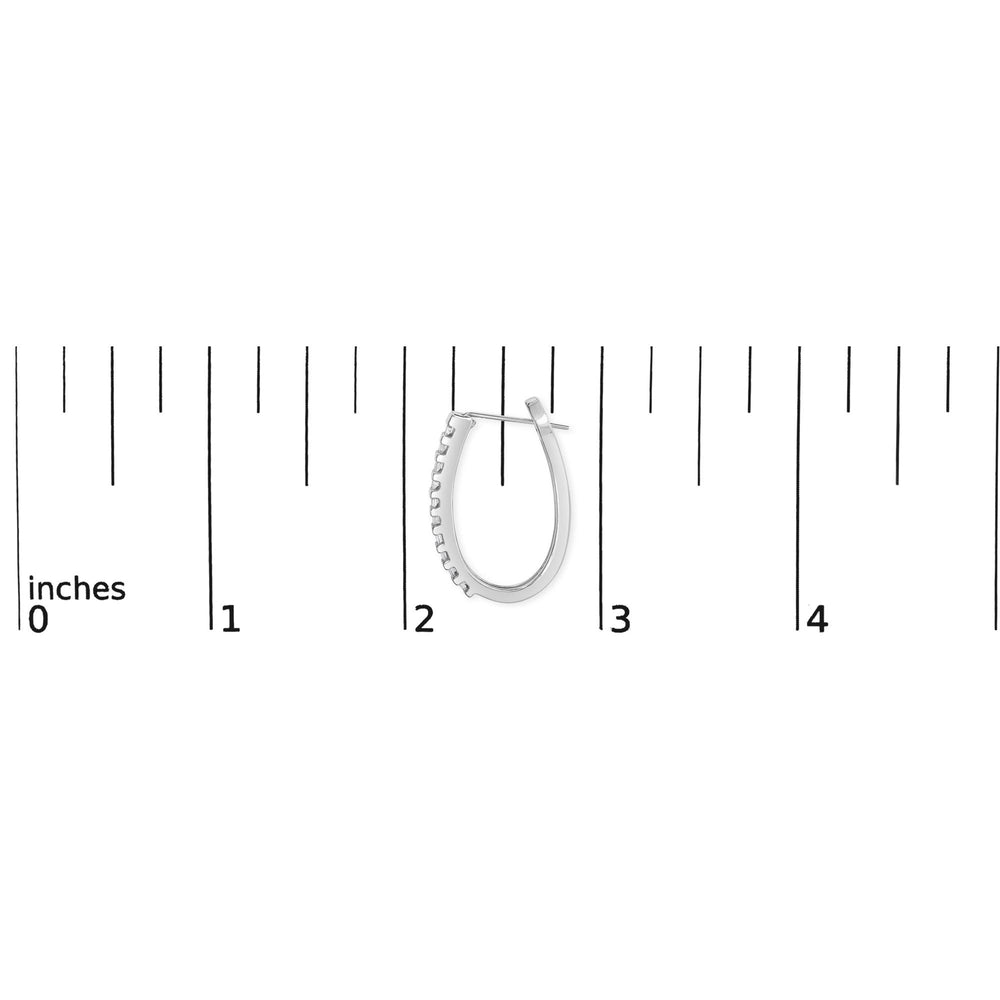 14K White Gold 5/8 cttw Baguette Cut Diamond Earrings (H-I, SI1-SI2)