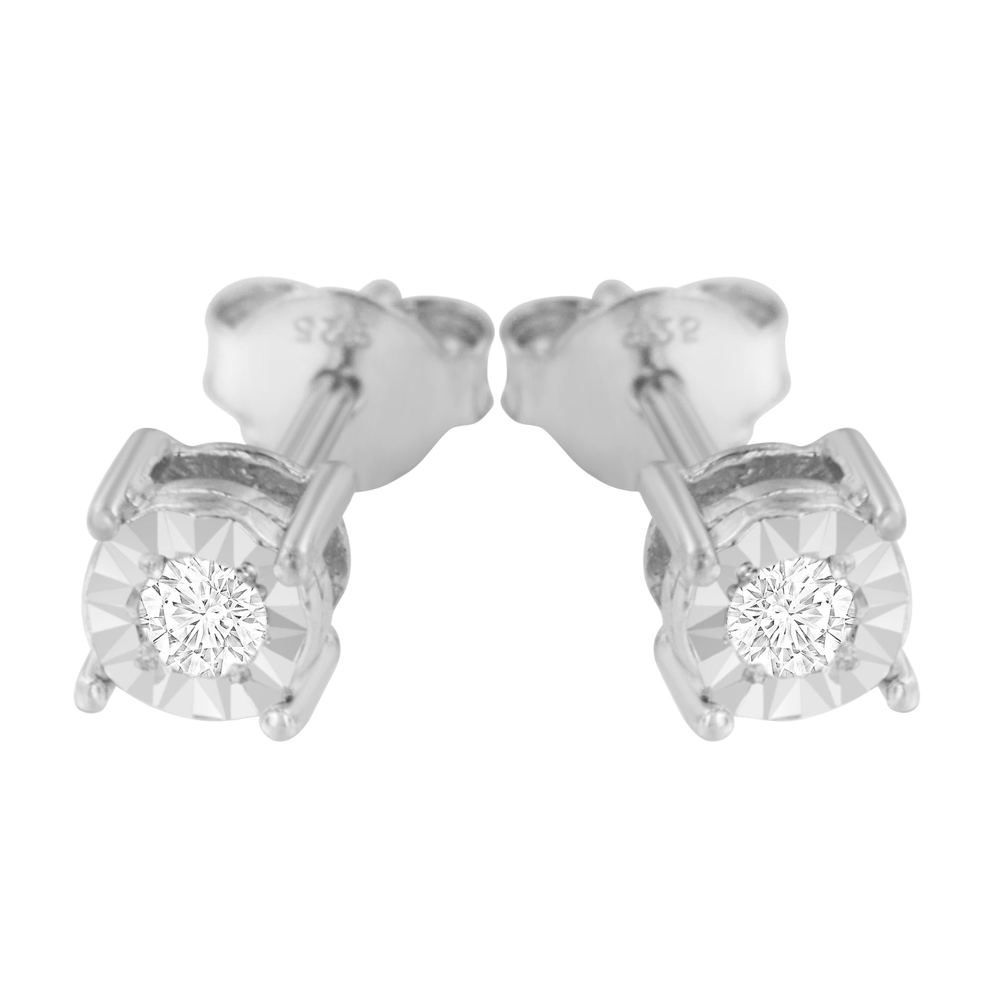 .925 Sterling Silver 1/10 Cttw Round Brilliant-Cut Diamond Miracle-Set Stud Earrings