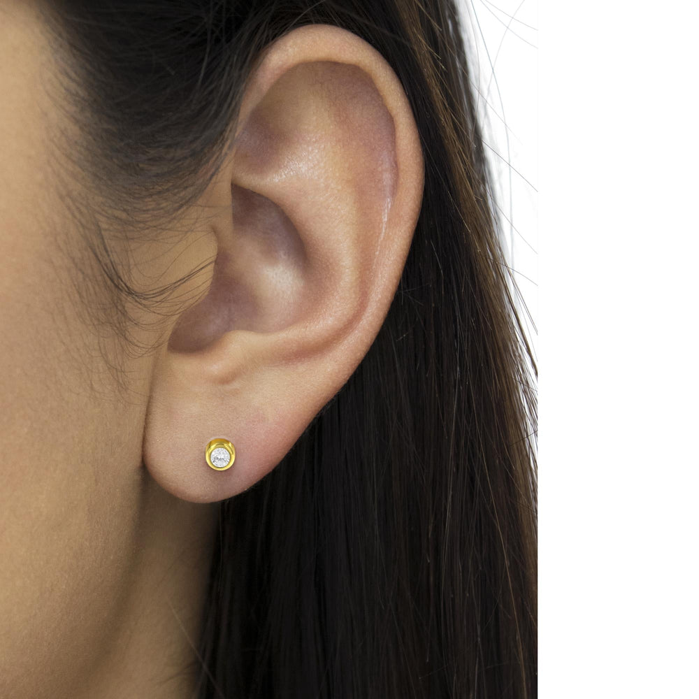 10K Gold 1/5 Cttw Round Brilliant-Cut Near Colorless Diamond Bezel-Set Stud Earrings (H-I Color, I1-I2 Clarity)