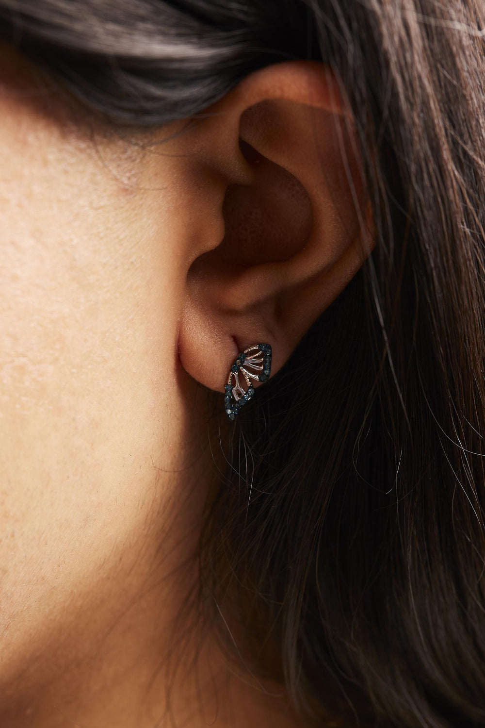 Sterling Silver 1/6 Cttw Blue Treated Diamond Butterfly Stud Earrings