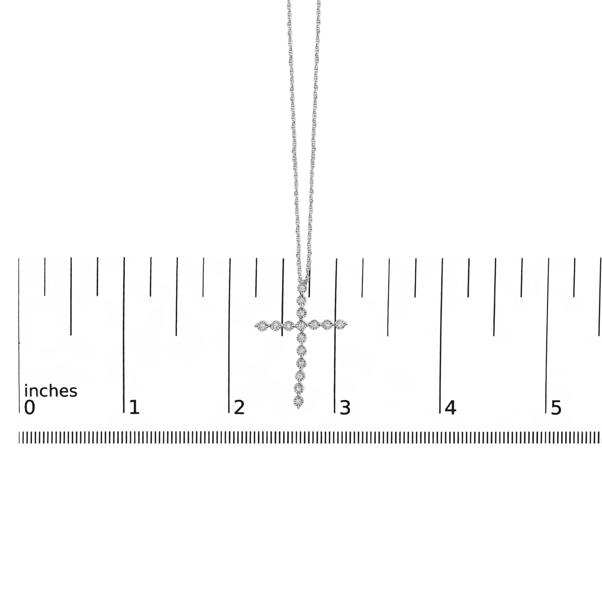 .925 Sterling Silver 1/6 Cttw Brilliant-Cut Diamond Miracle-Set Shared Prong Cross 18" Pendant Necklace (I-J Color, I2-I3 Clarity)