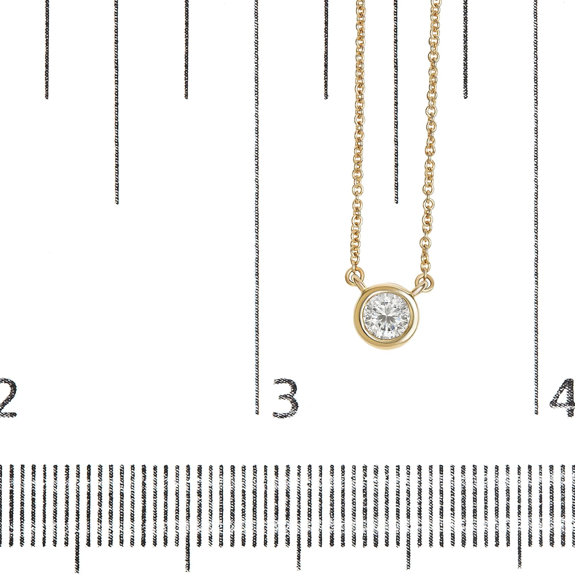 10K Yellow Gold 3/10 Carat Round Brilliant-Cut Diamond Modern Bezel-Set Solitaire 16"-18" Pendant Necklace (H-I Color, SI2-I1 Clarity)