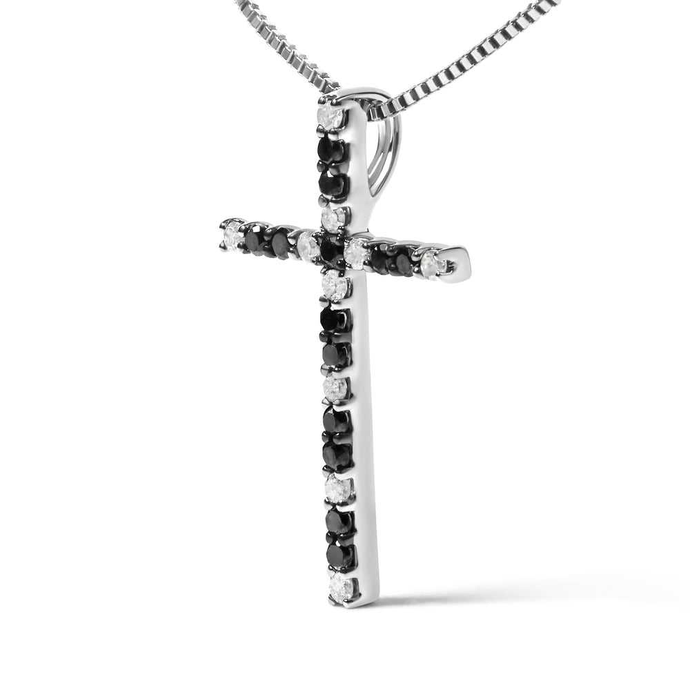 .925 Sterling Silver 1/4 Cttw Black and White Diamond Cross 18" Pendant Necklace (H-I Color, I2-I3 Clarity)