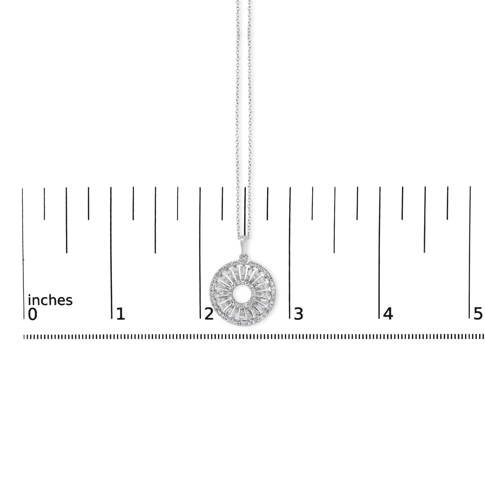 Sterling Silver 1 1/6 Cttw Diamond Openwork Medallion Pendant Necklace