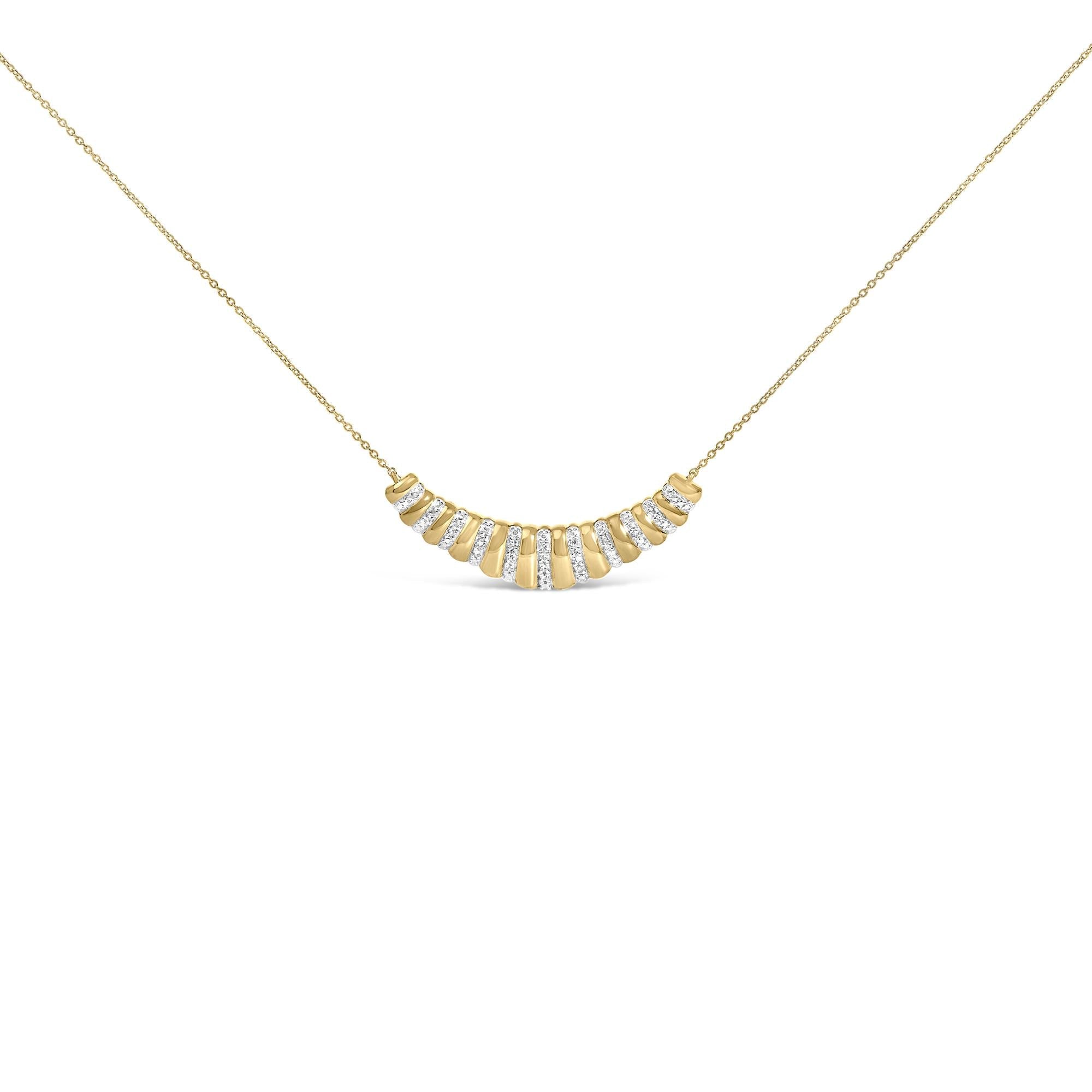 Gold Vermeil 1/10 Cttw Diamond Bold Ribbed Pendant Necklace