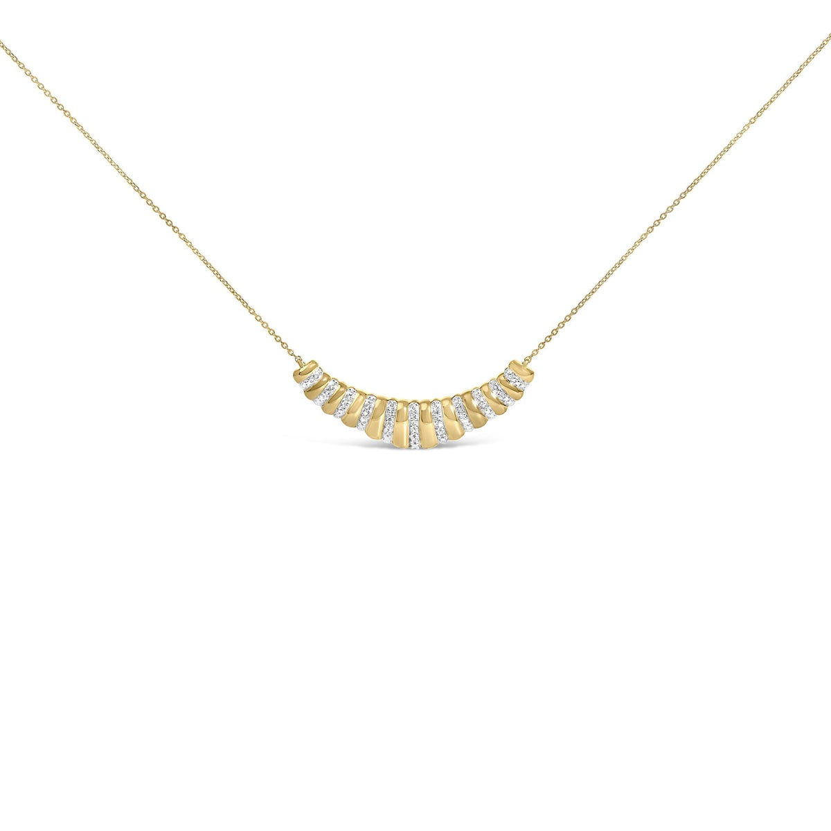 Gold Vermeil 1/10 Cttw Diamond Bold Ribbed Pendant Necklace