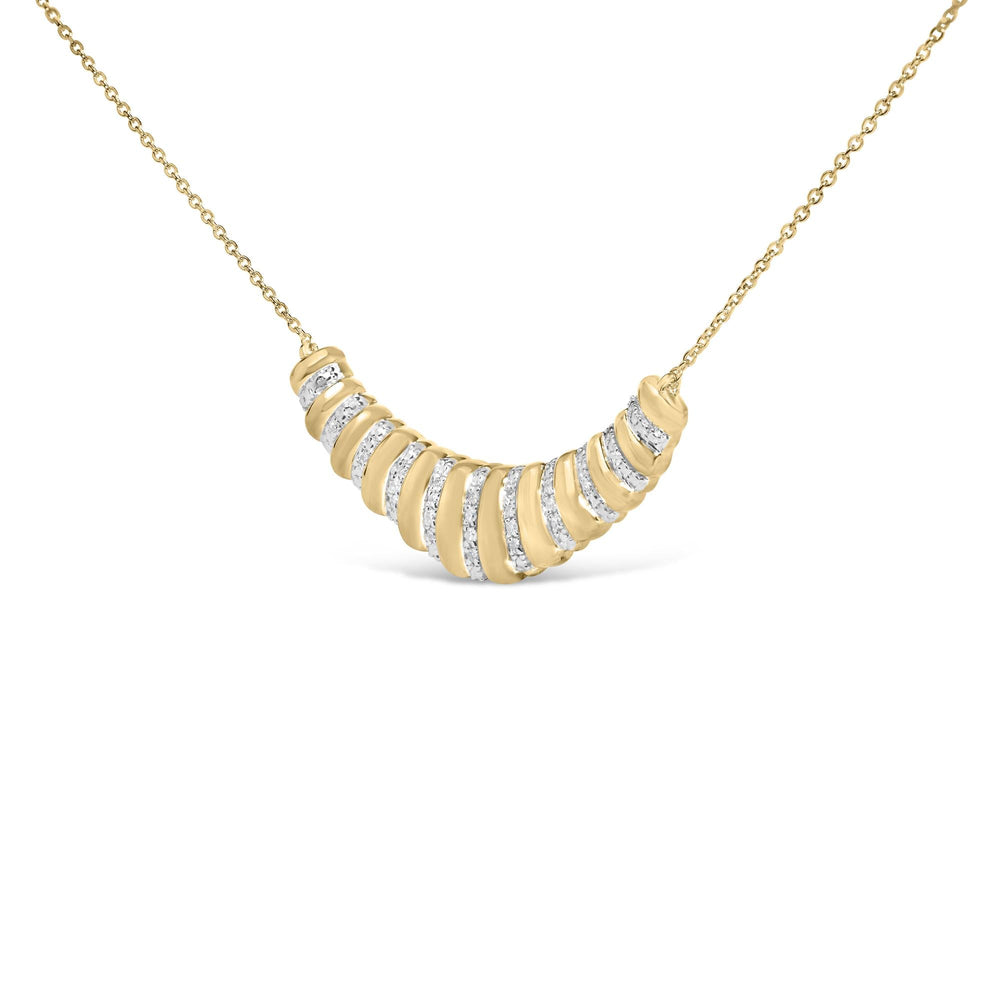Gold Vermeil 1/10 Cttw Diamond Bold Ribbed Pendant Necklace