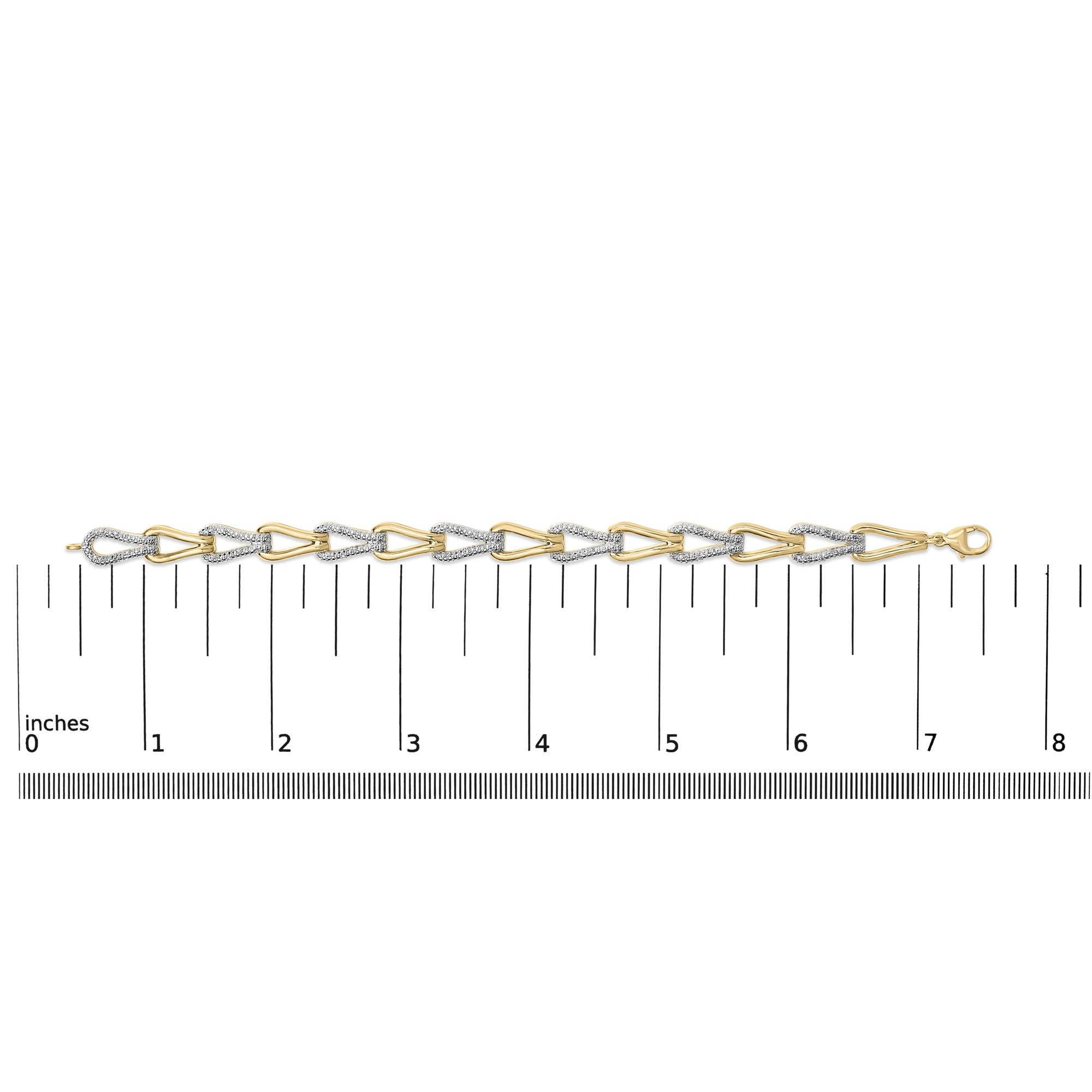 Gold Vermeil 1/7 Cttw Diamond Bold Knot Link Bracelet