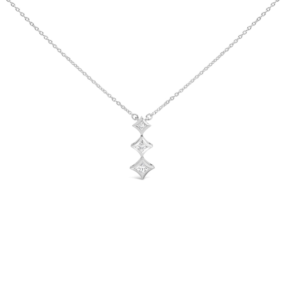 10K Gold 1/5 Cttw Princess Cut Diamond 3 Stone Drop 18" Pendant Necklace (H-I Color, SI2-I1 Clarity)