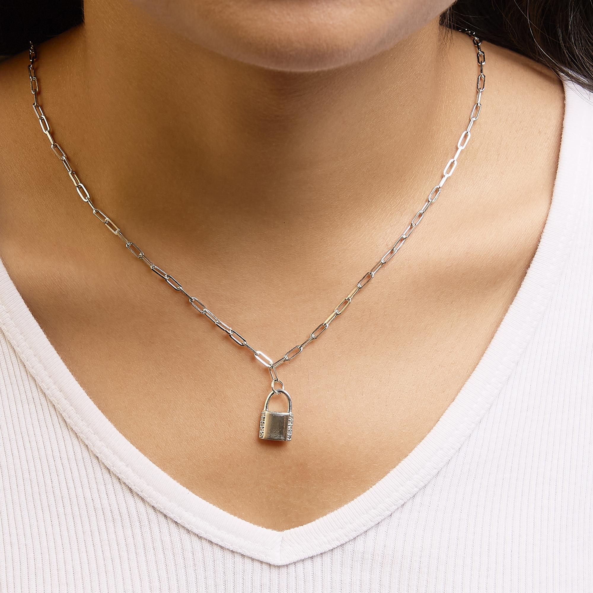 .925 Sterling Silver 1/10 Cttw Round Diamond Lock Pendant Paperclip Chin Necklace (H-I Color, SI1-SI2 Clarity)