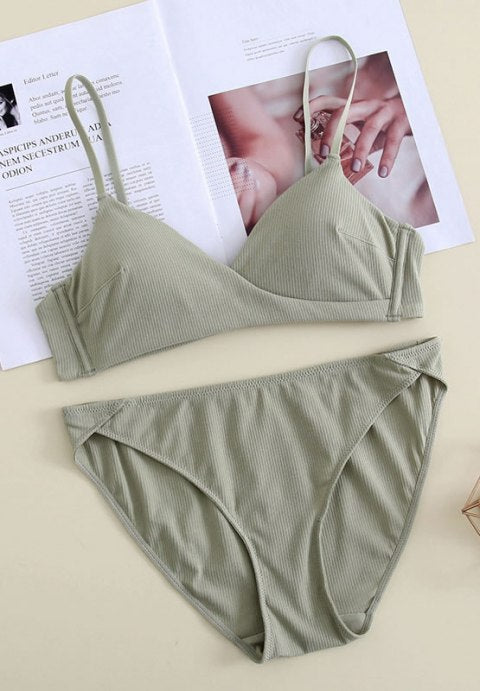 Tell It To Me Ribbed Comfort Bra Set