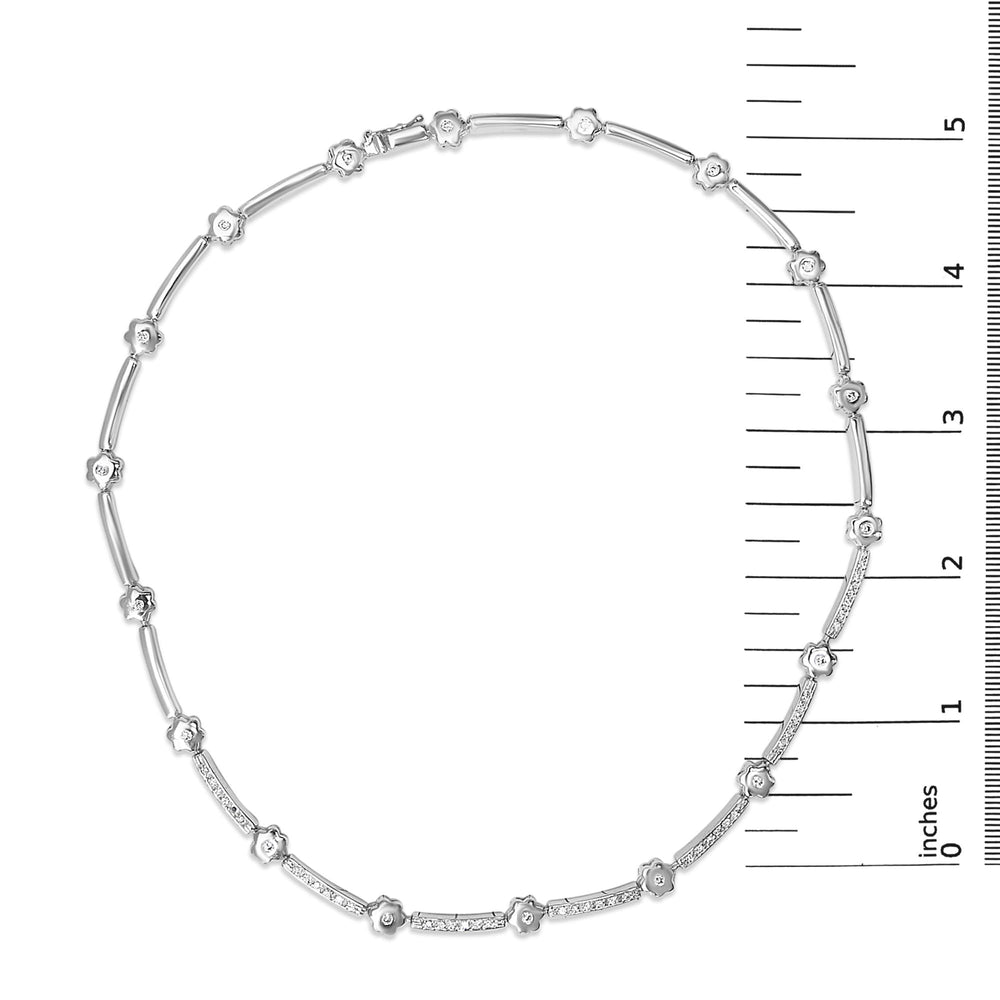14K White Gold 1.0 Cttw Diamond Flower and Bar Station Necklace
