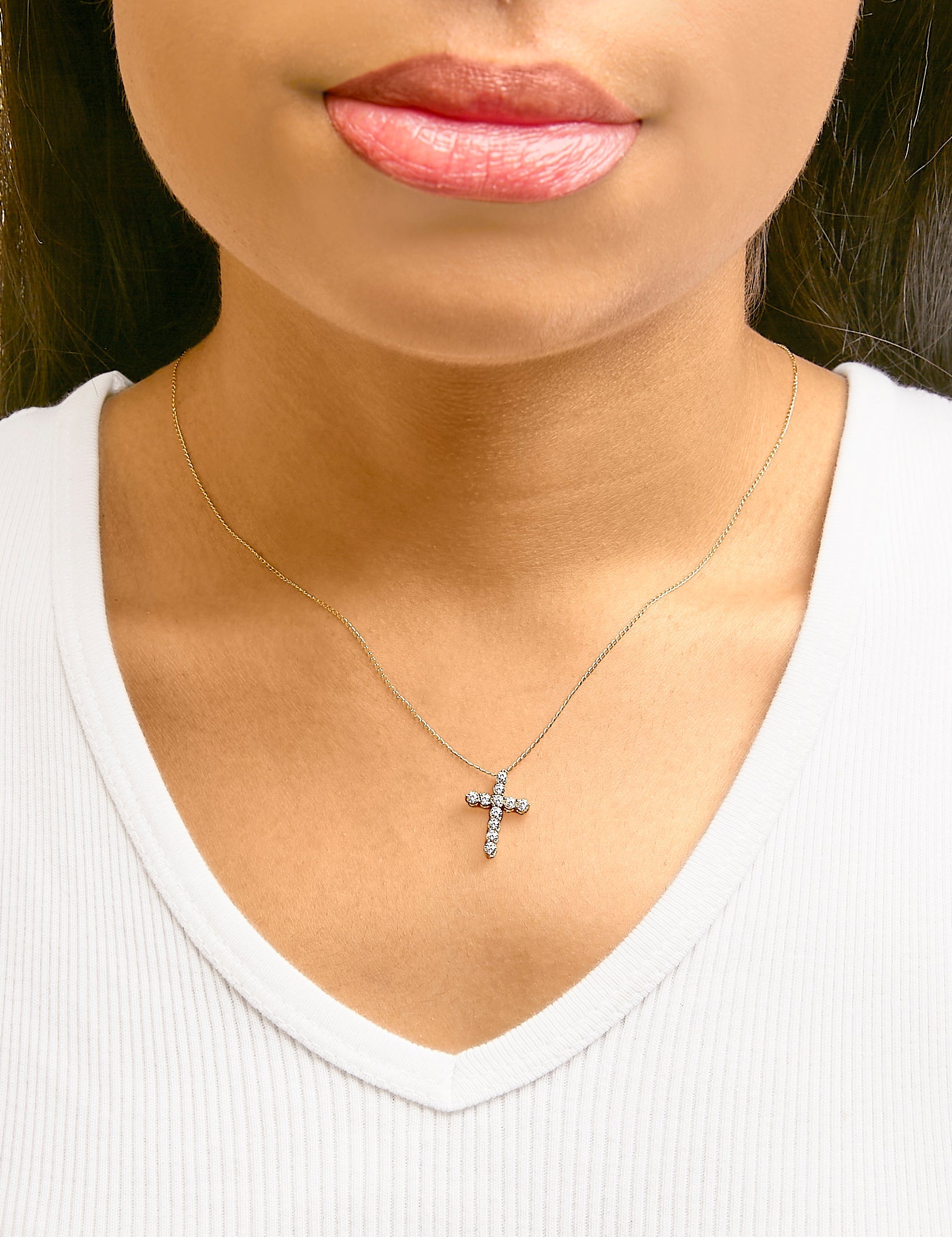 14K Gold 1/2 Cttw Lab Grown Diamond 11 Stone Cross Pendant Necklace
