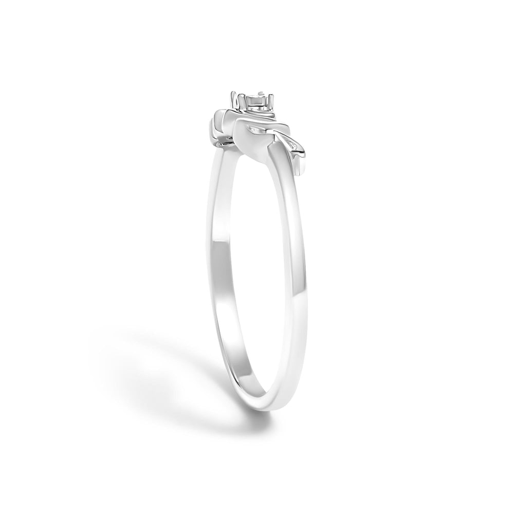 .925 Sterling Silver Diamond Accent "MOM"  Ring (J-K Color, I2-I3 Clarity)