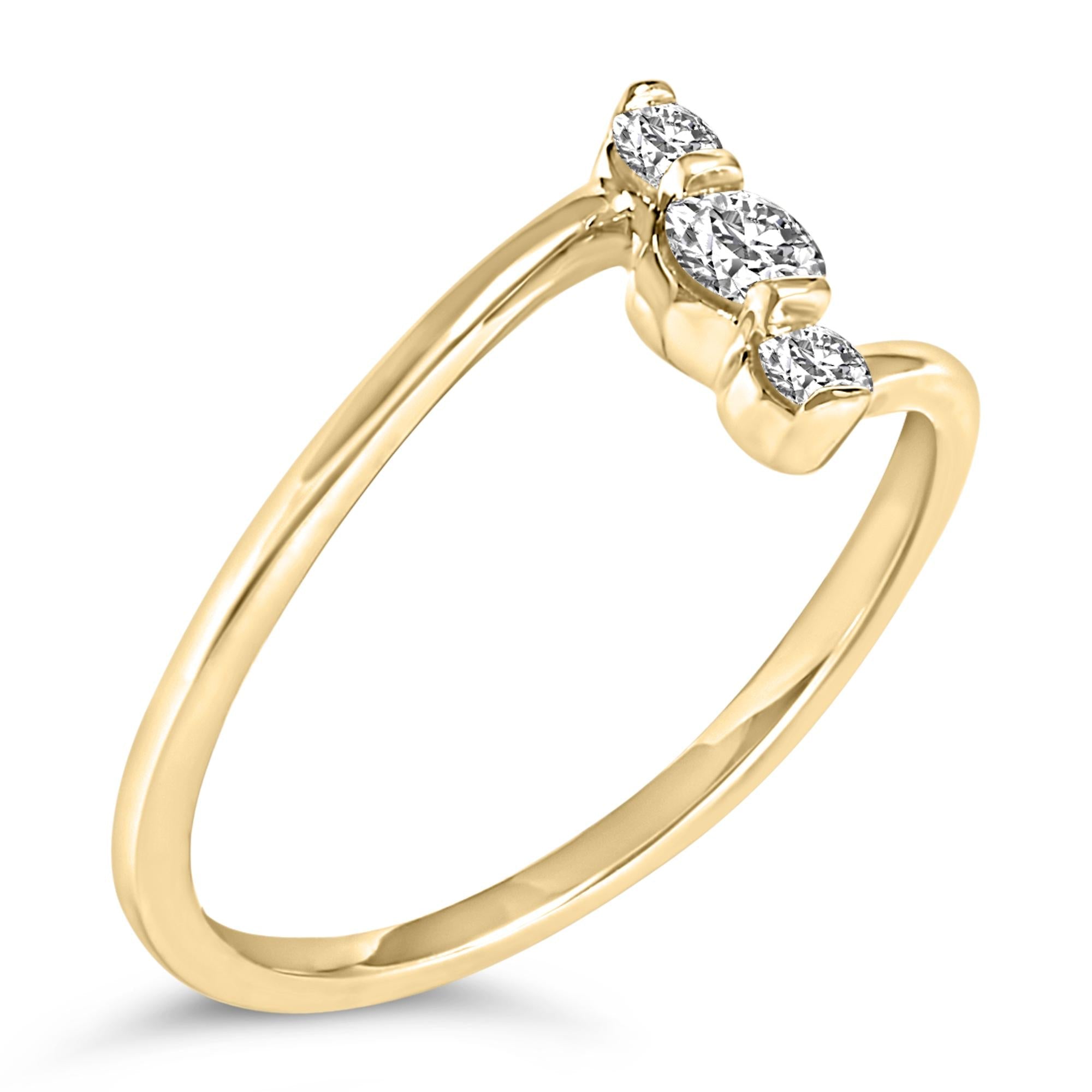 10K Gold 1/4 Cttw Lab Grown Diamond Vertical Three Stone Ring