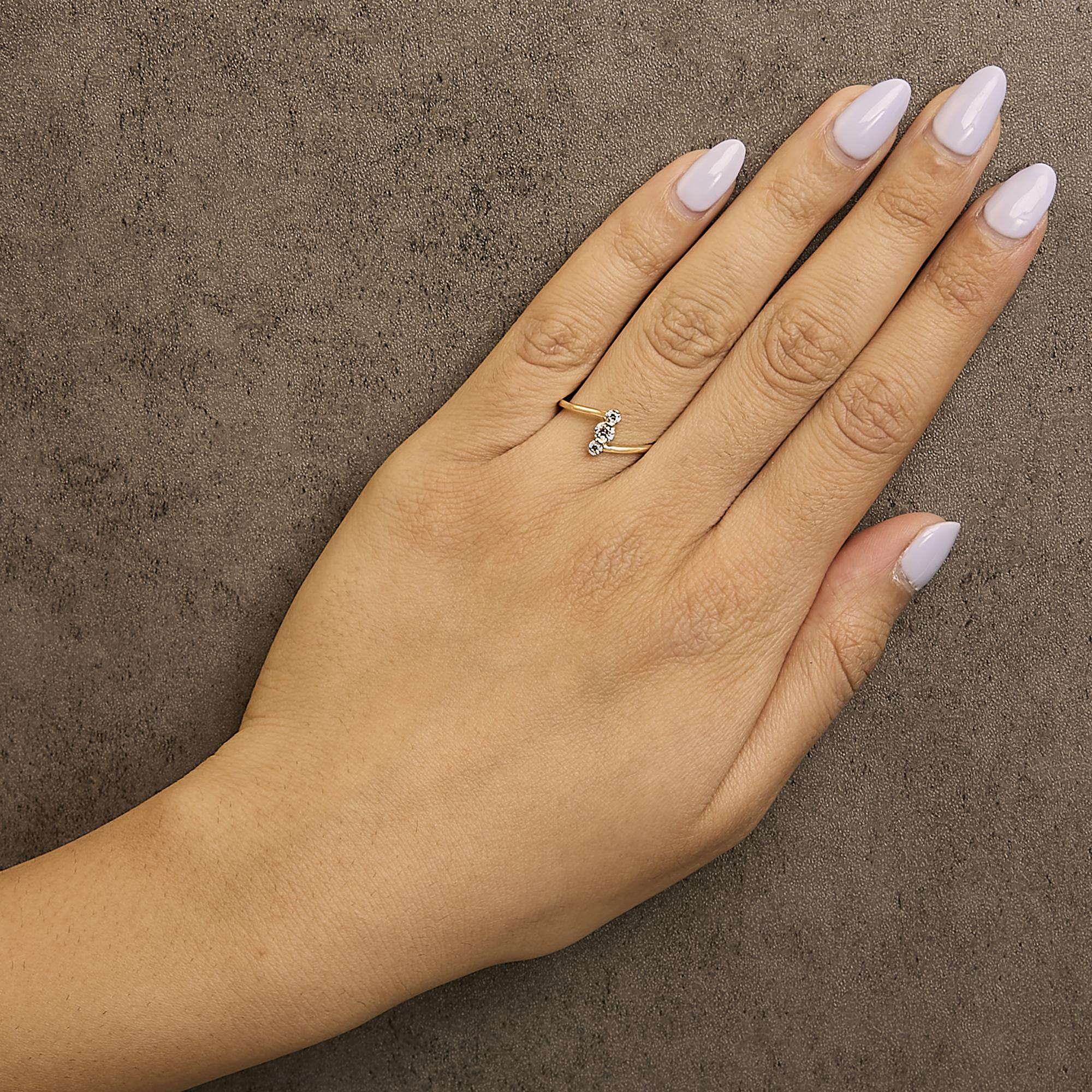 10K Gold 1/4 Cttw Lab Grown Diamond Vertical Three Stone Ring