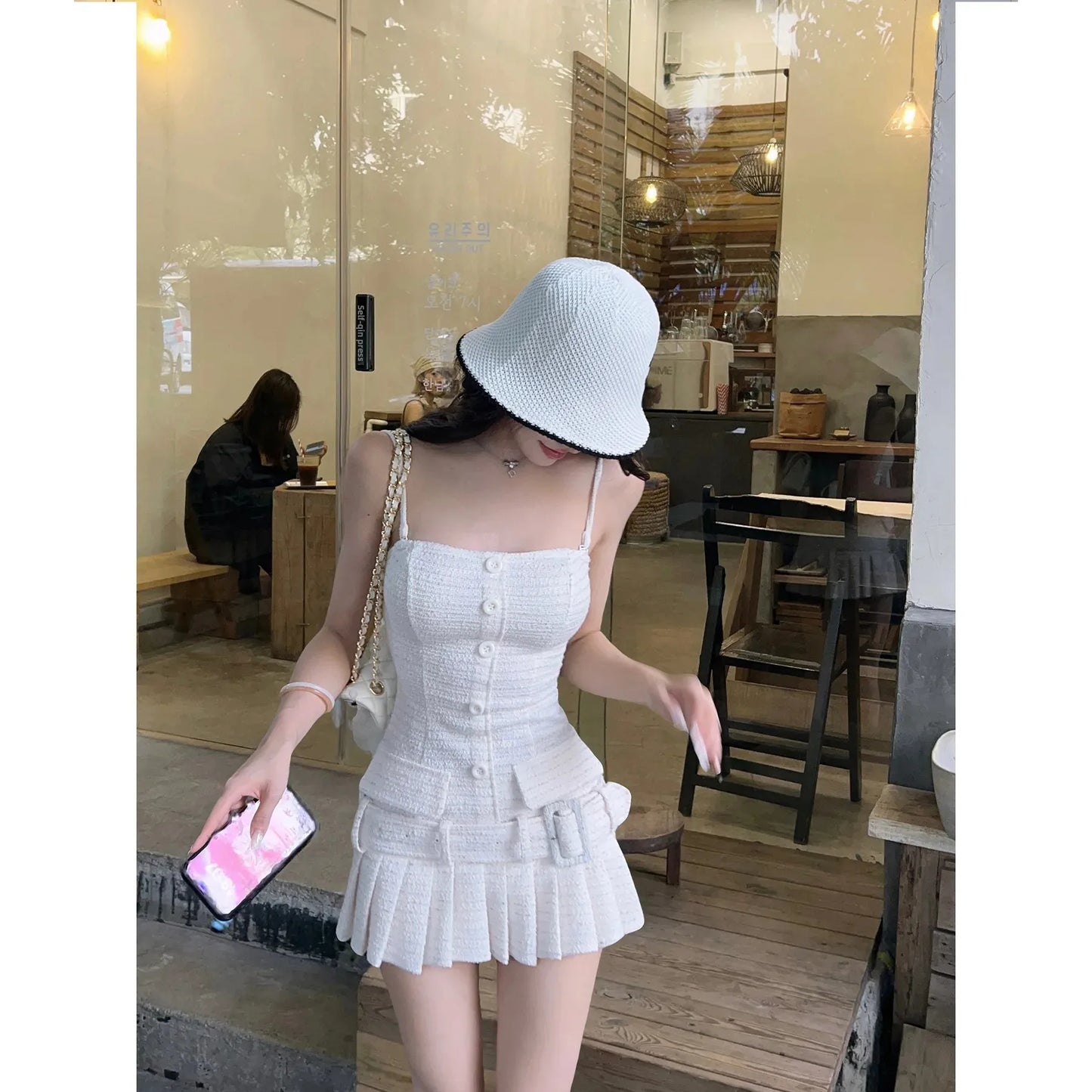 https://ae01.alicdn.com/kf/Sa0215f7902704b38a2991cc6de4e3a987.jpg