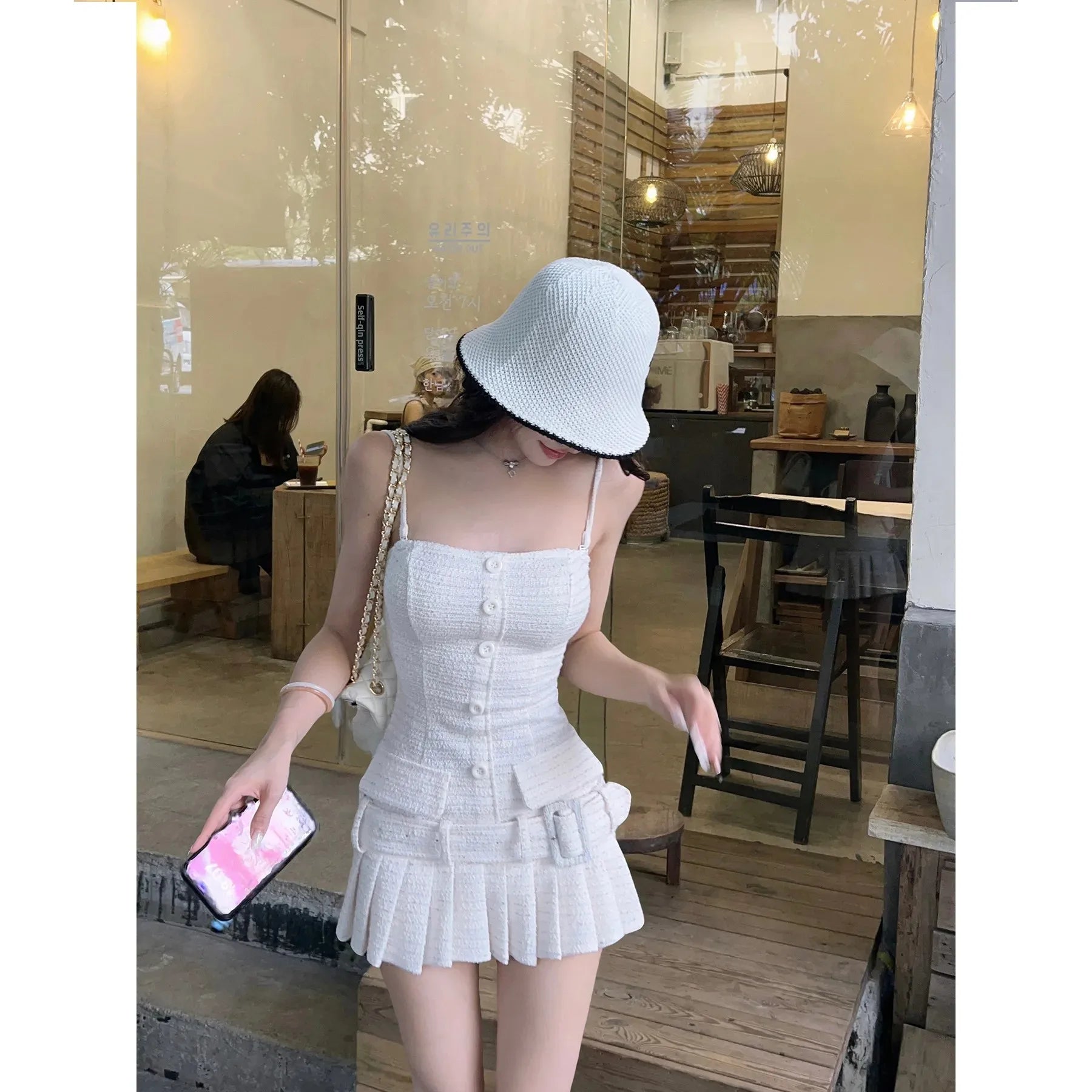 https://ae01.alicdn.com/kf/Sa0215f7902704b38a2991cc6de4e3a987.jpg