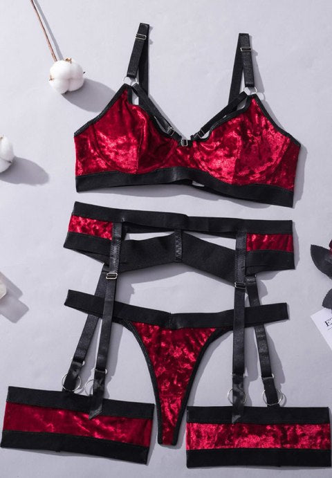Velvet Vibe Bra Set